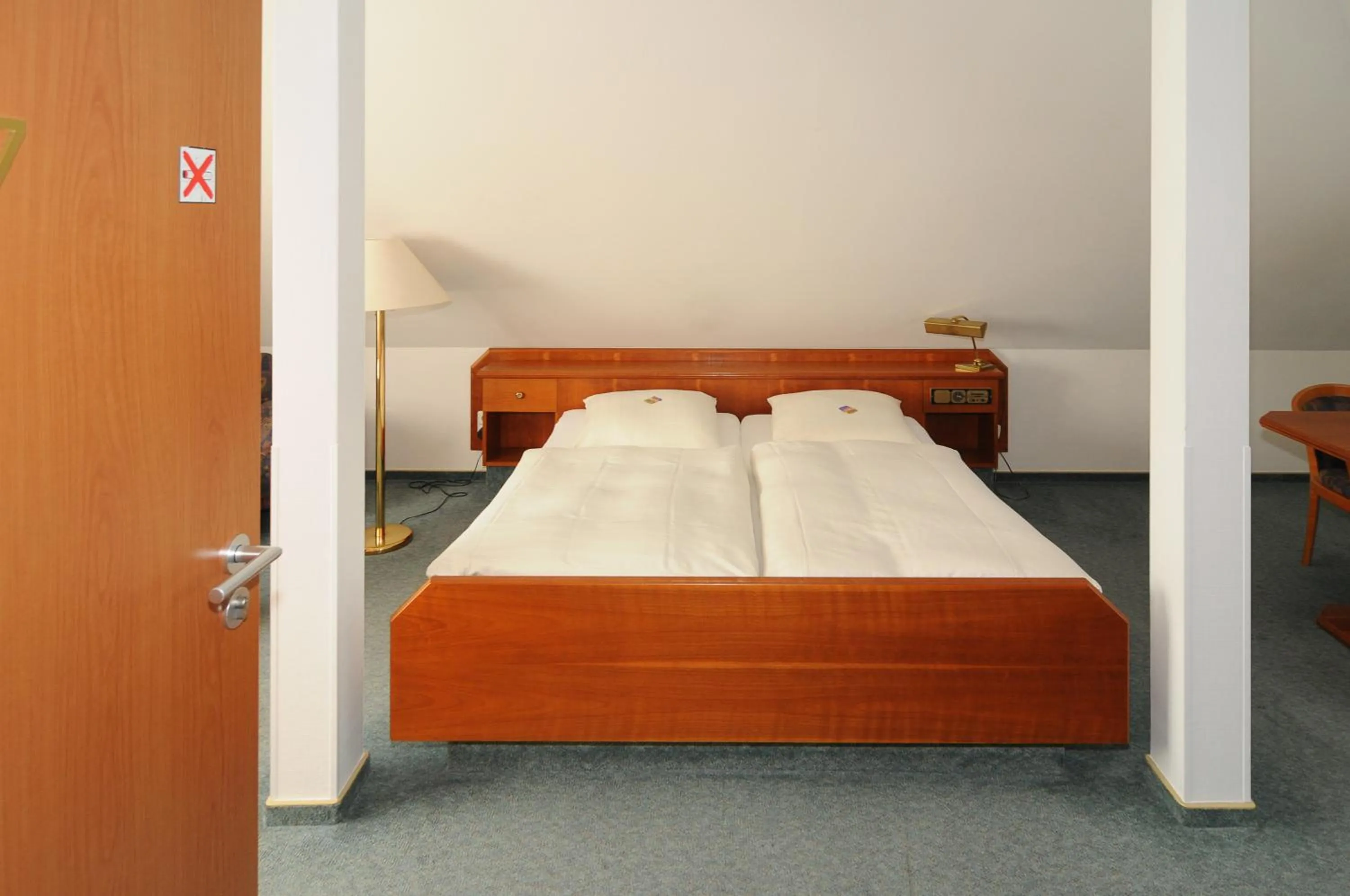 Bed in Alfa Apartment Hotel