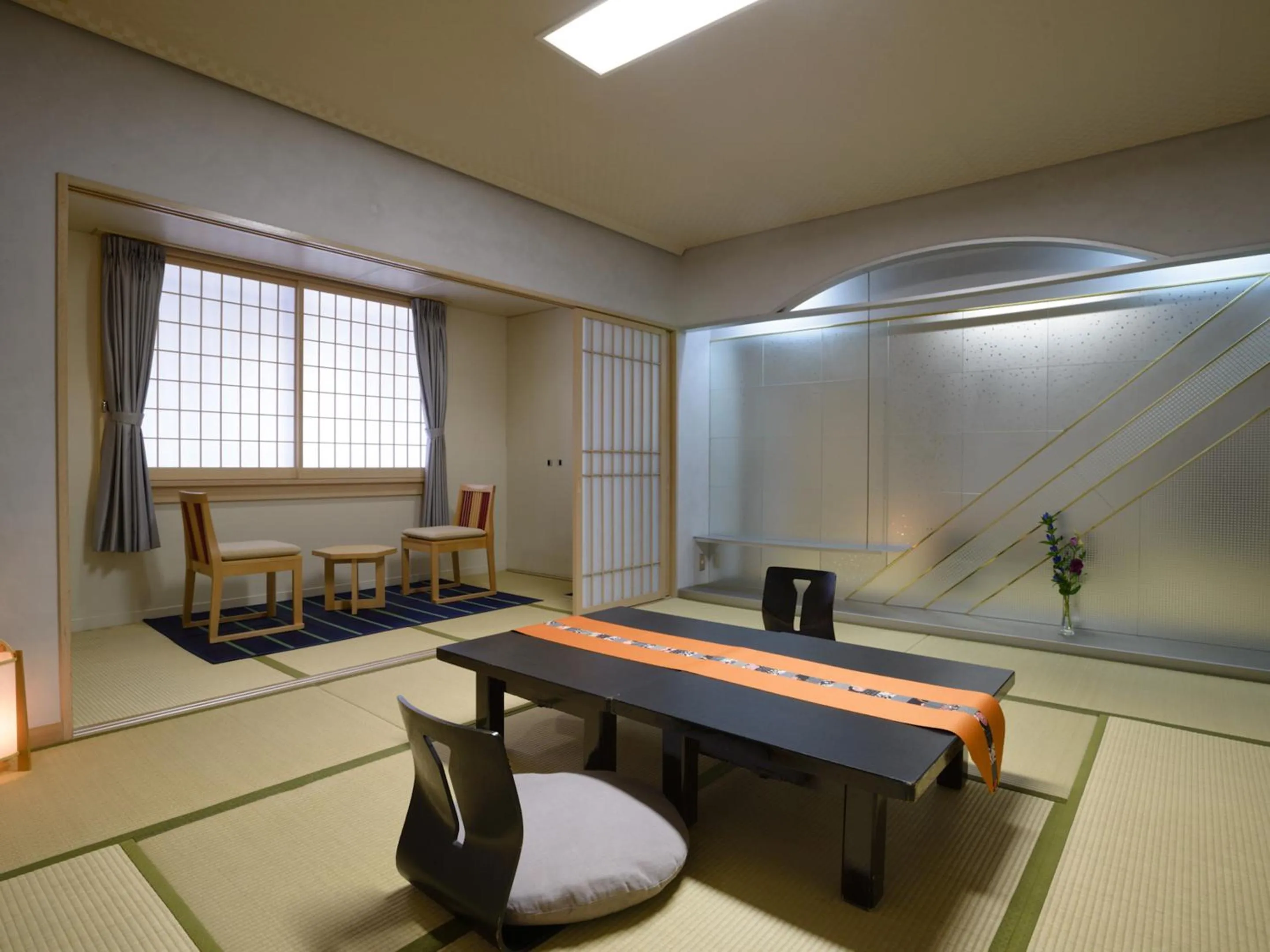 Photo of the whole room in Ryokan Kohro