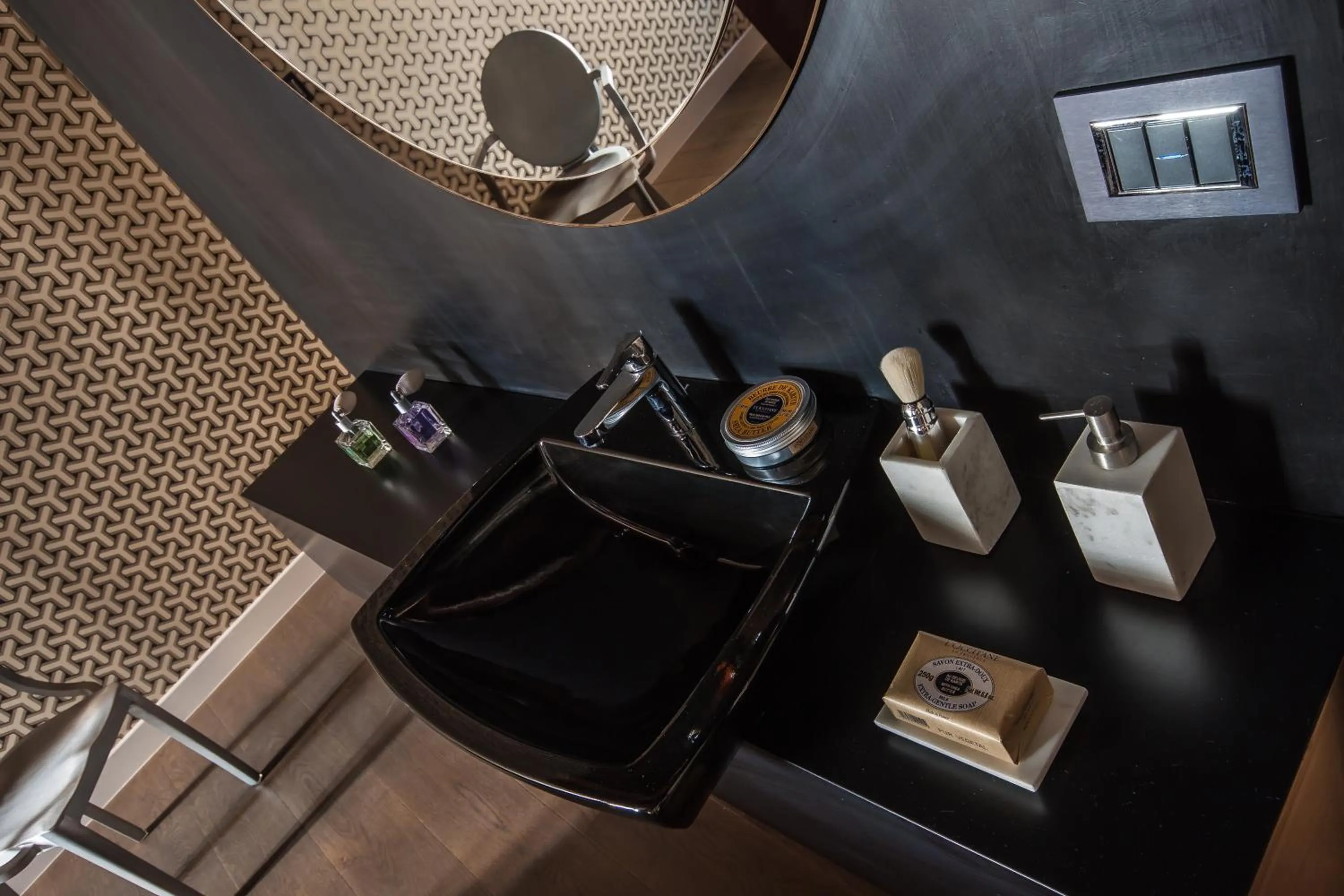 Bathroom in Frattina 57