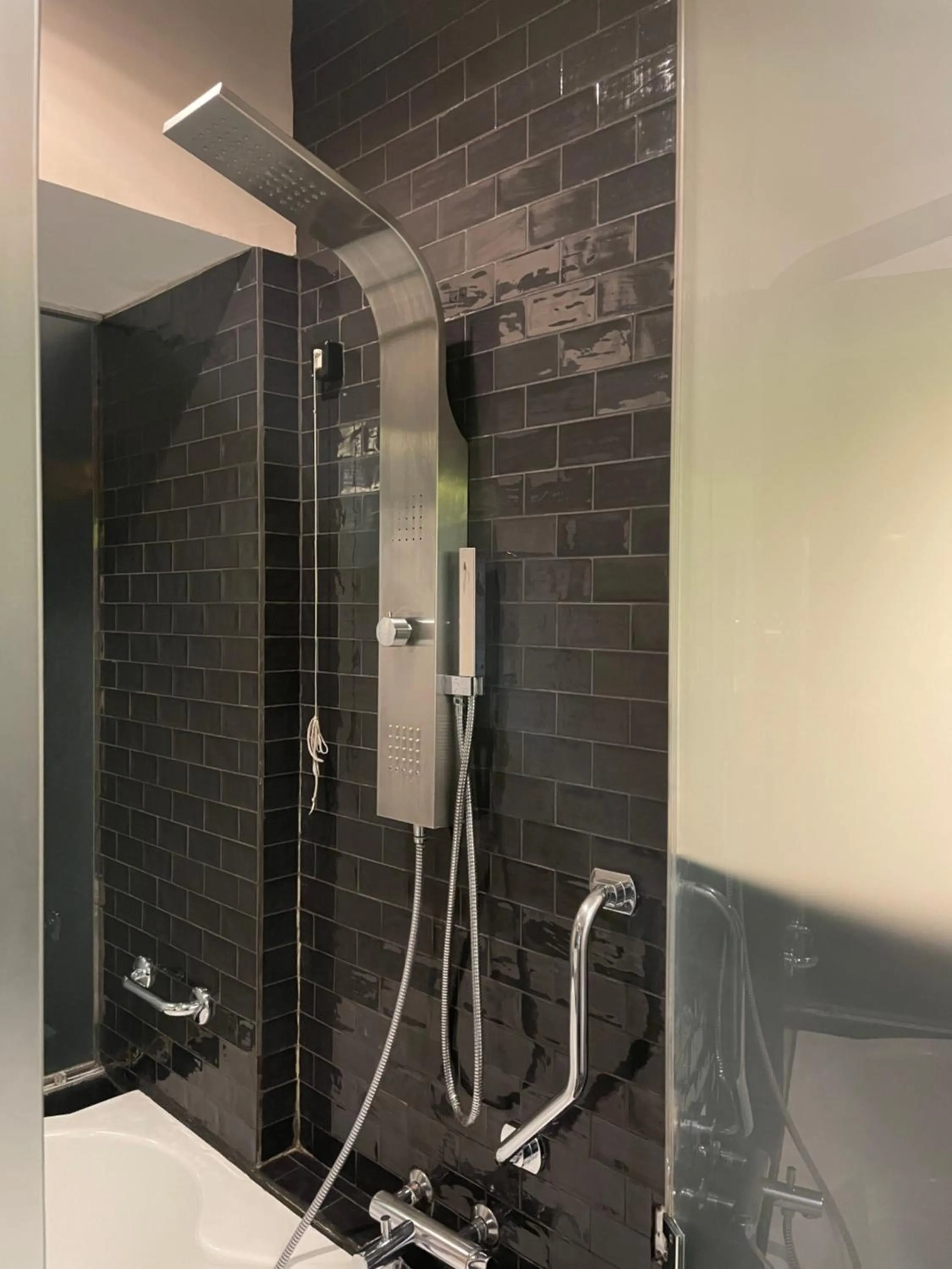 Shower in Frattina 57