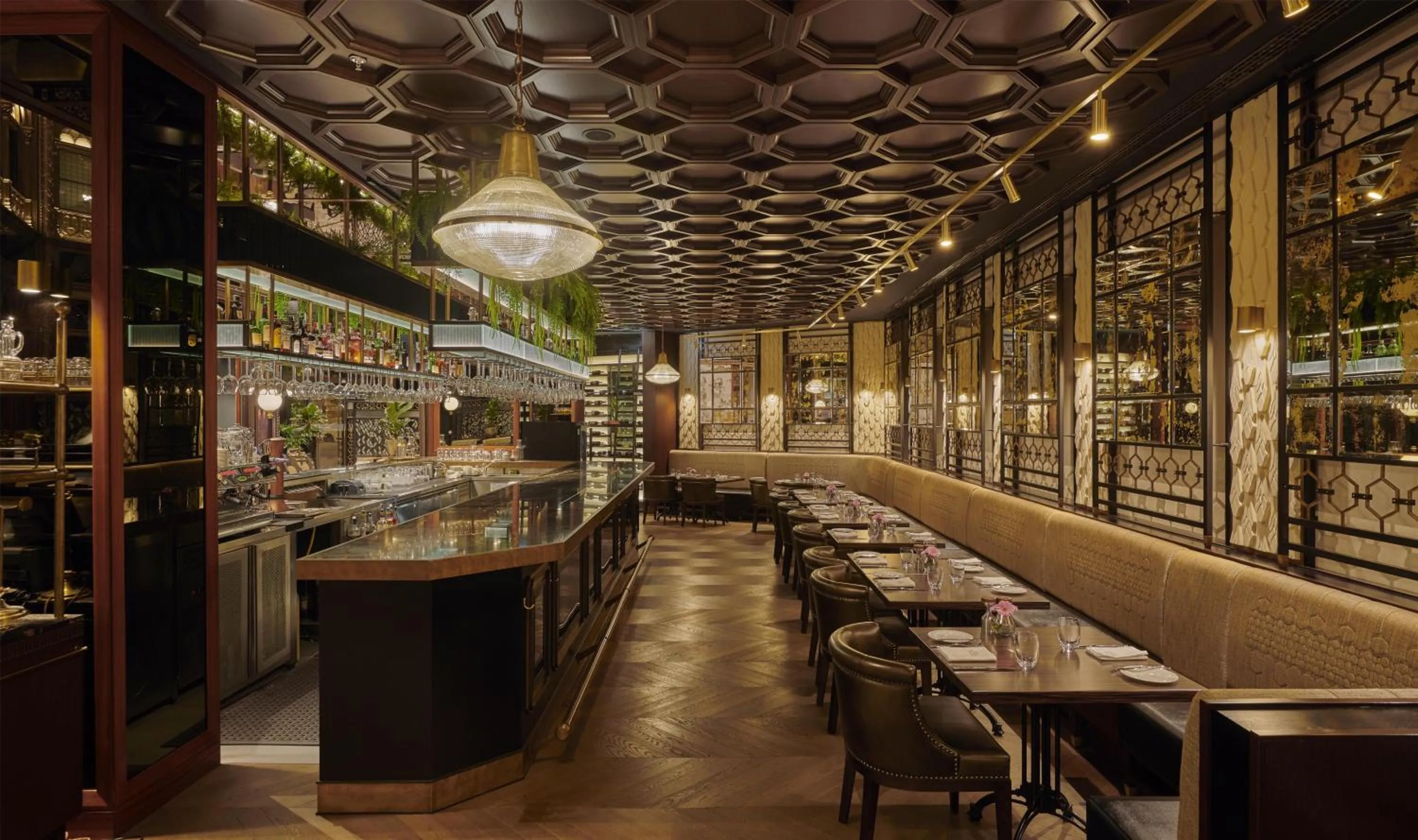 Restaurant/places to eat in Párisi Udvar Hotel Budapest, part of Hyatt