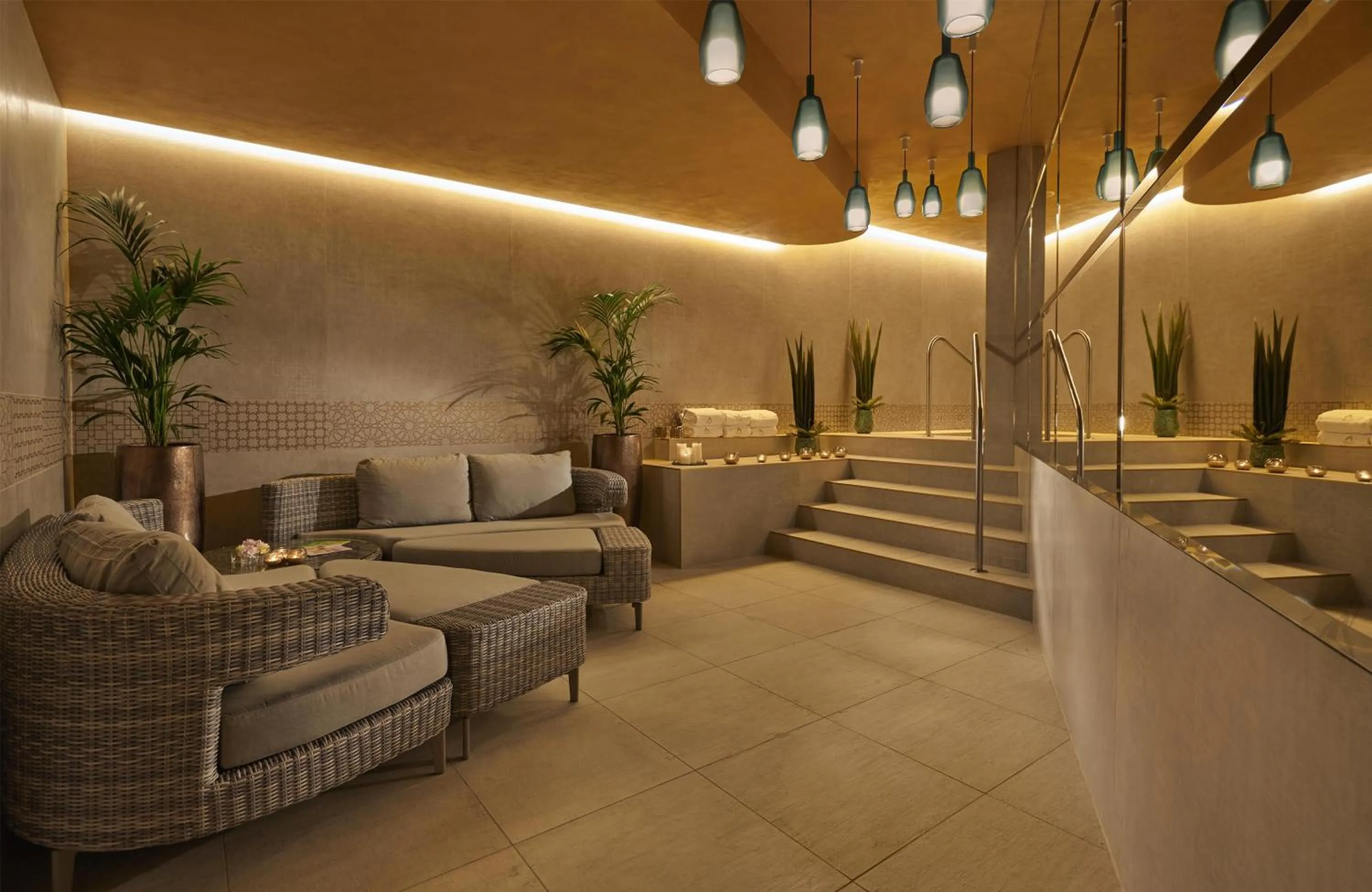 Spa and wellness centre/facilities in Párisi Udvar Hotel Budapest, part of Hyatt