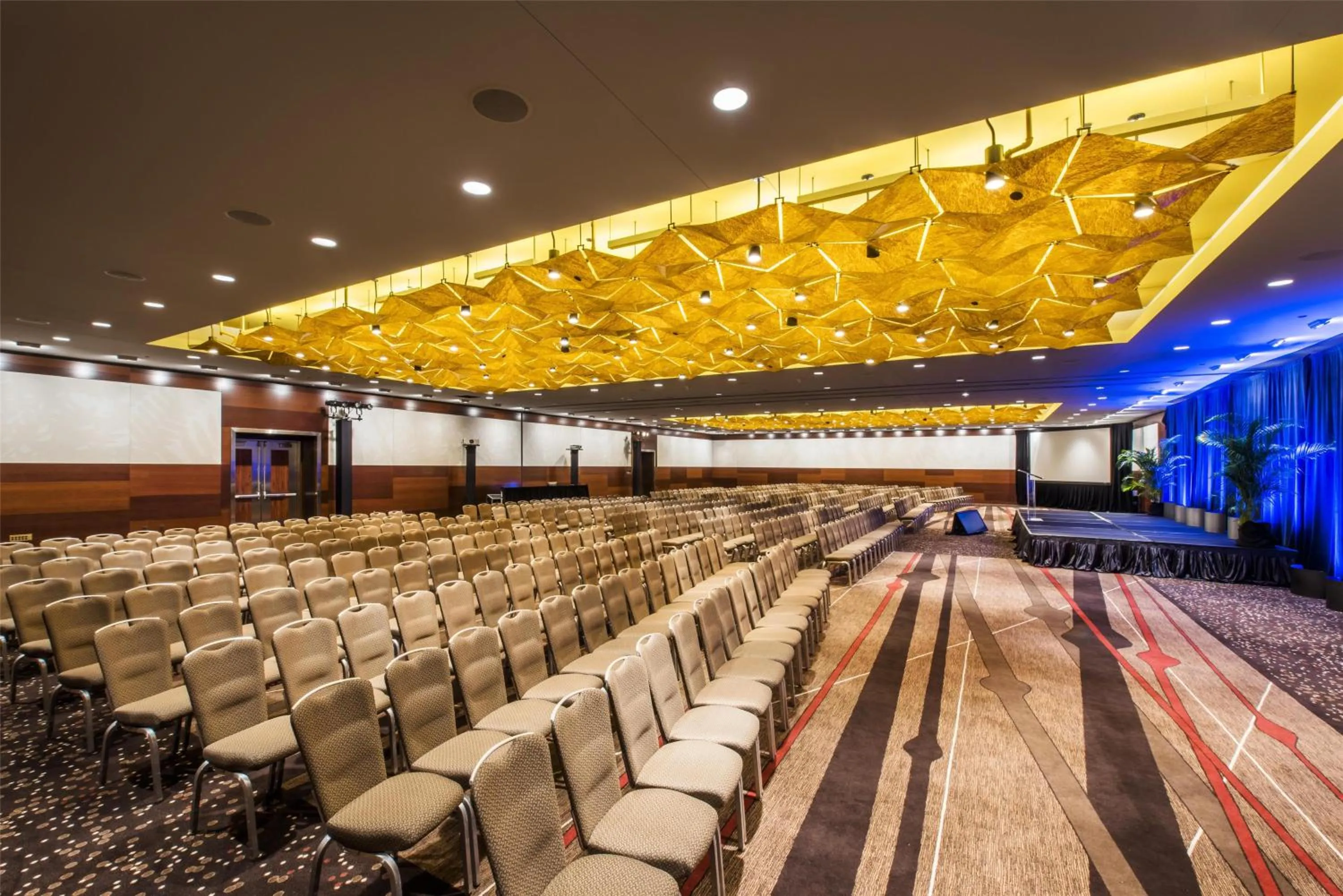 Lobby or reception in Párisi Udvar Hotel Budapest, part of Hyatt