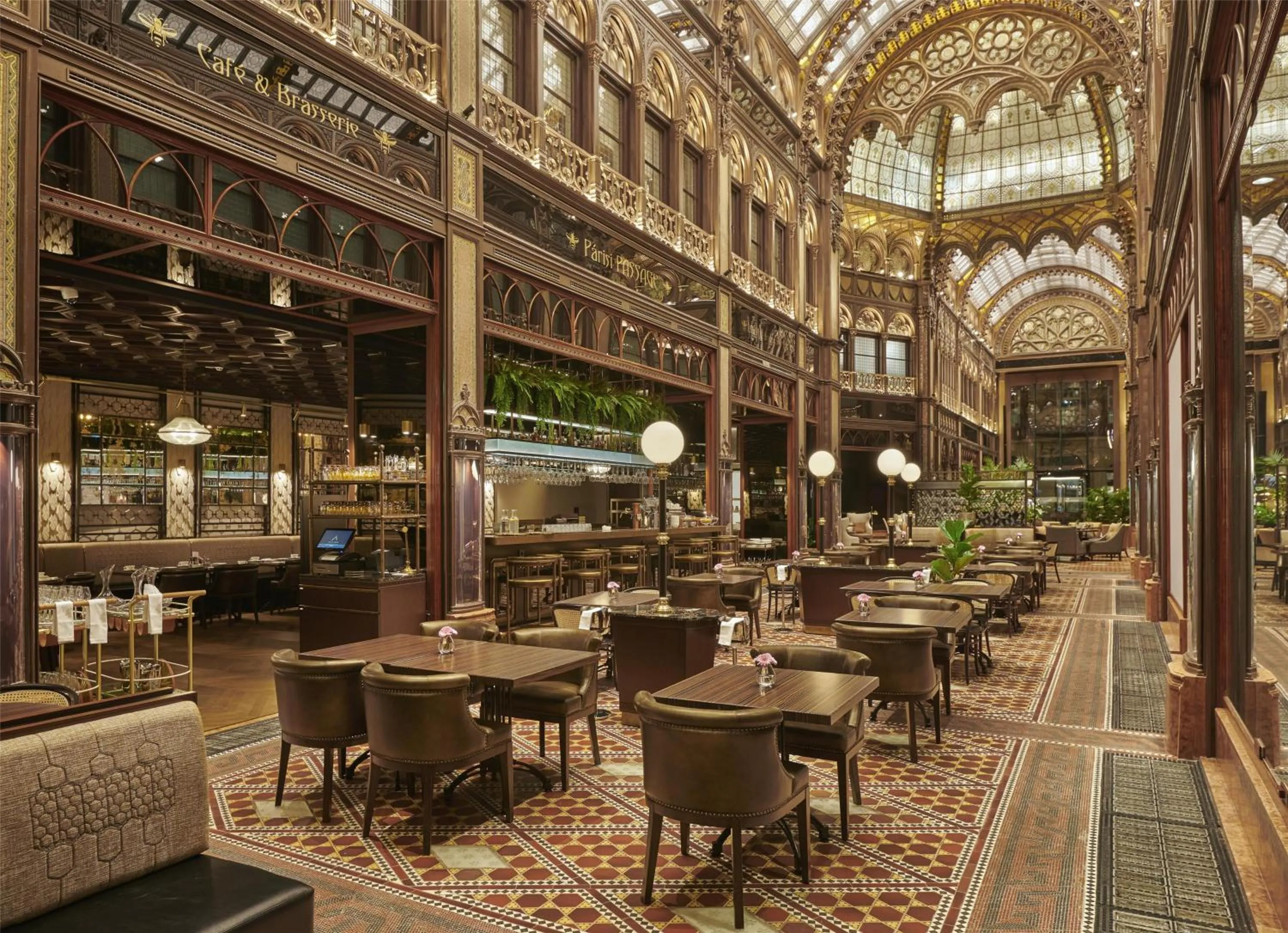 Restaurant/places to eat in Párisi Udvar Hotel Budapest, part of Hyatt