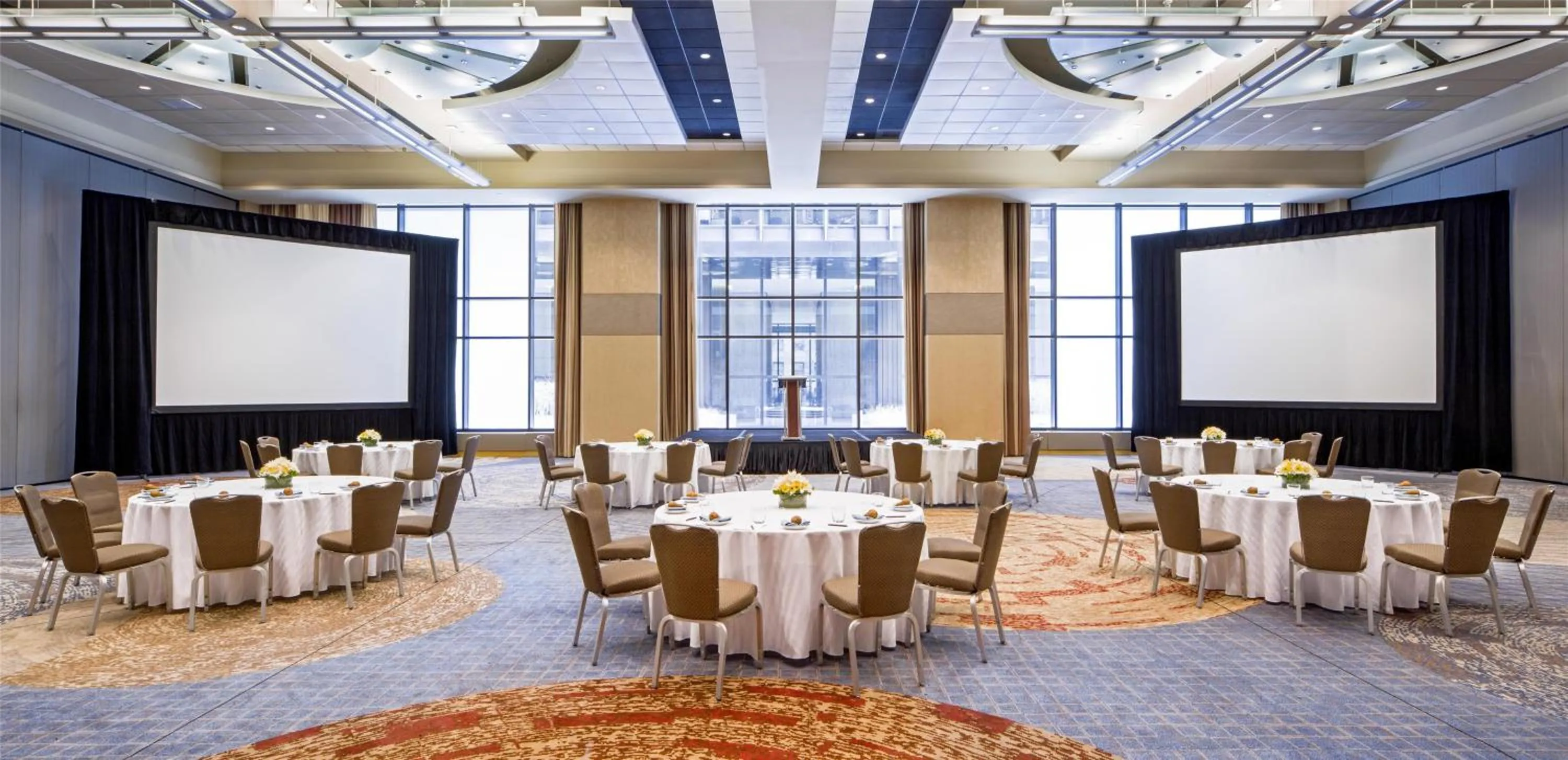 Lobby or reception in Párisi Udvar Hotel Budapest, part of Hyatt