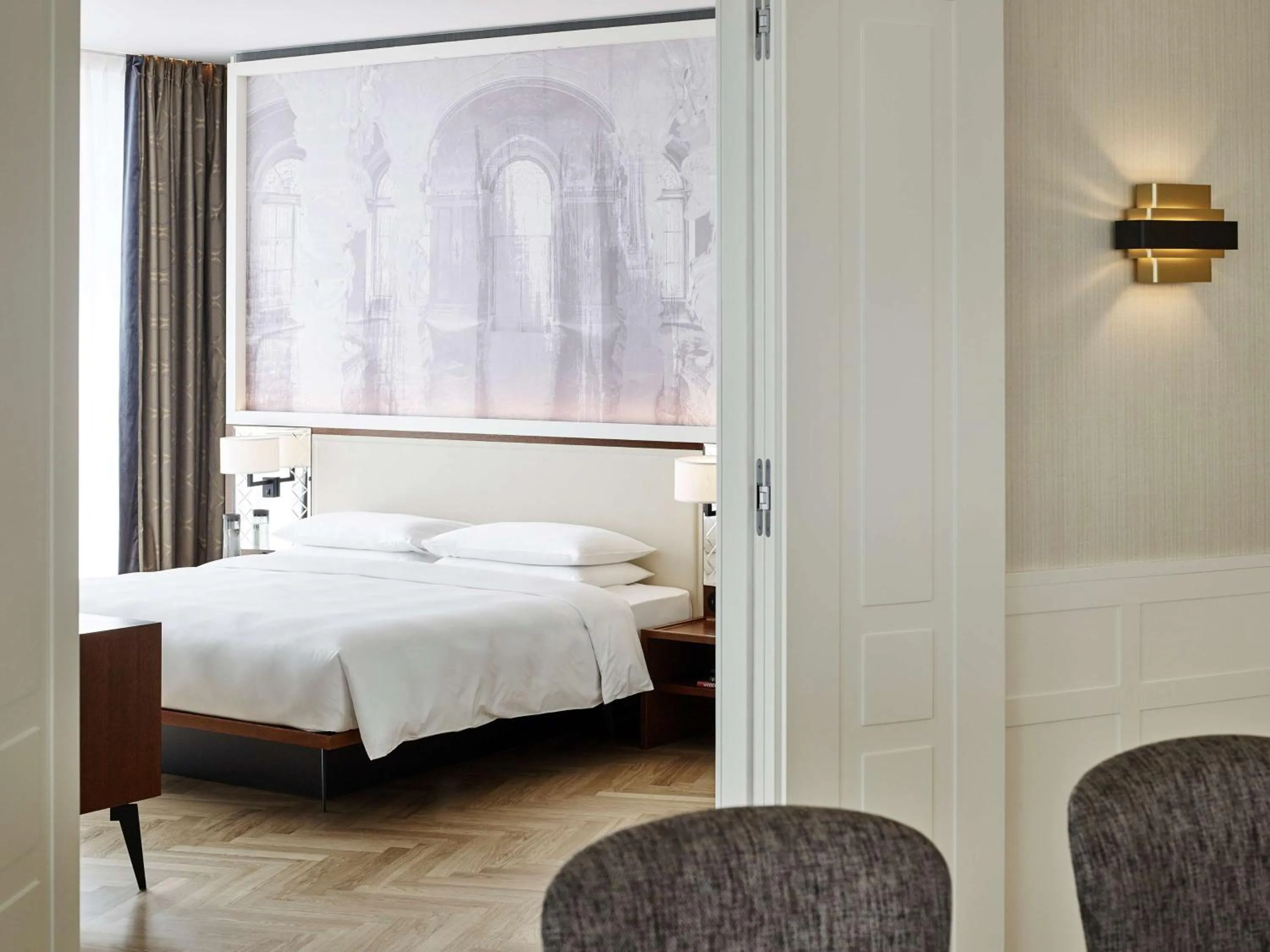 Photo of the whole room, Bed in Andaz Vienna Am Belvedere, By Hyatt