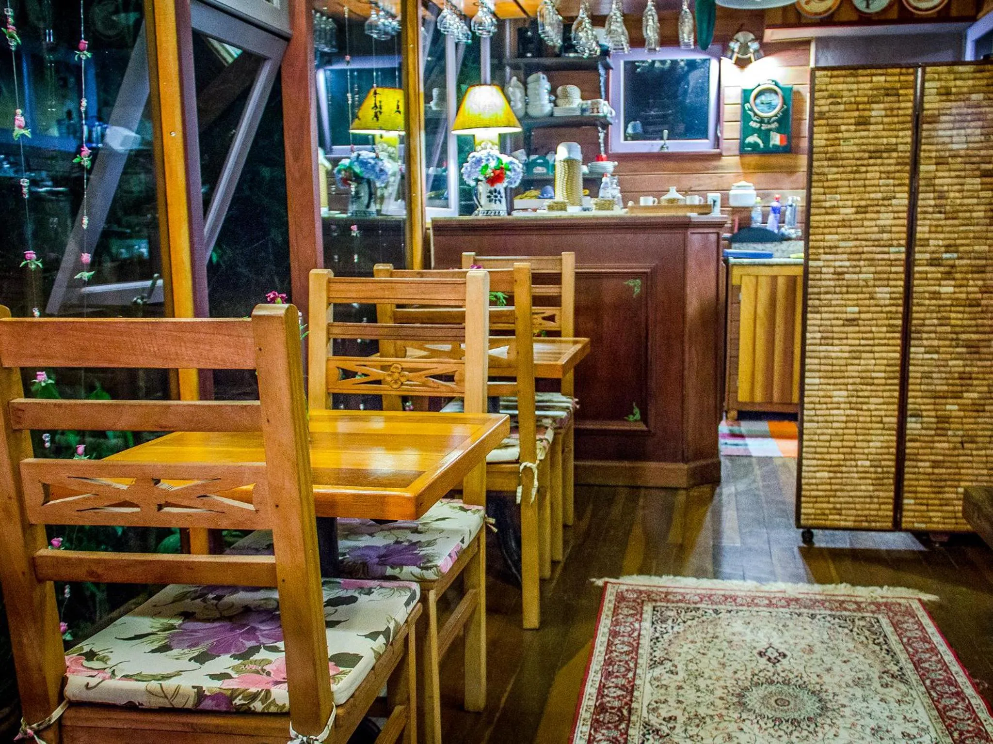 Restaurant/places to eat in Pousada Moriá