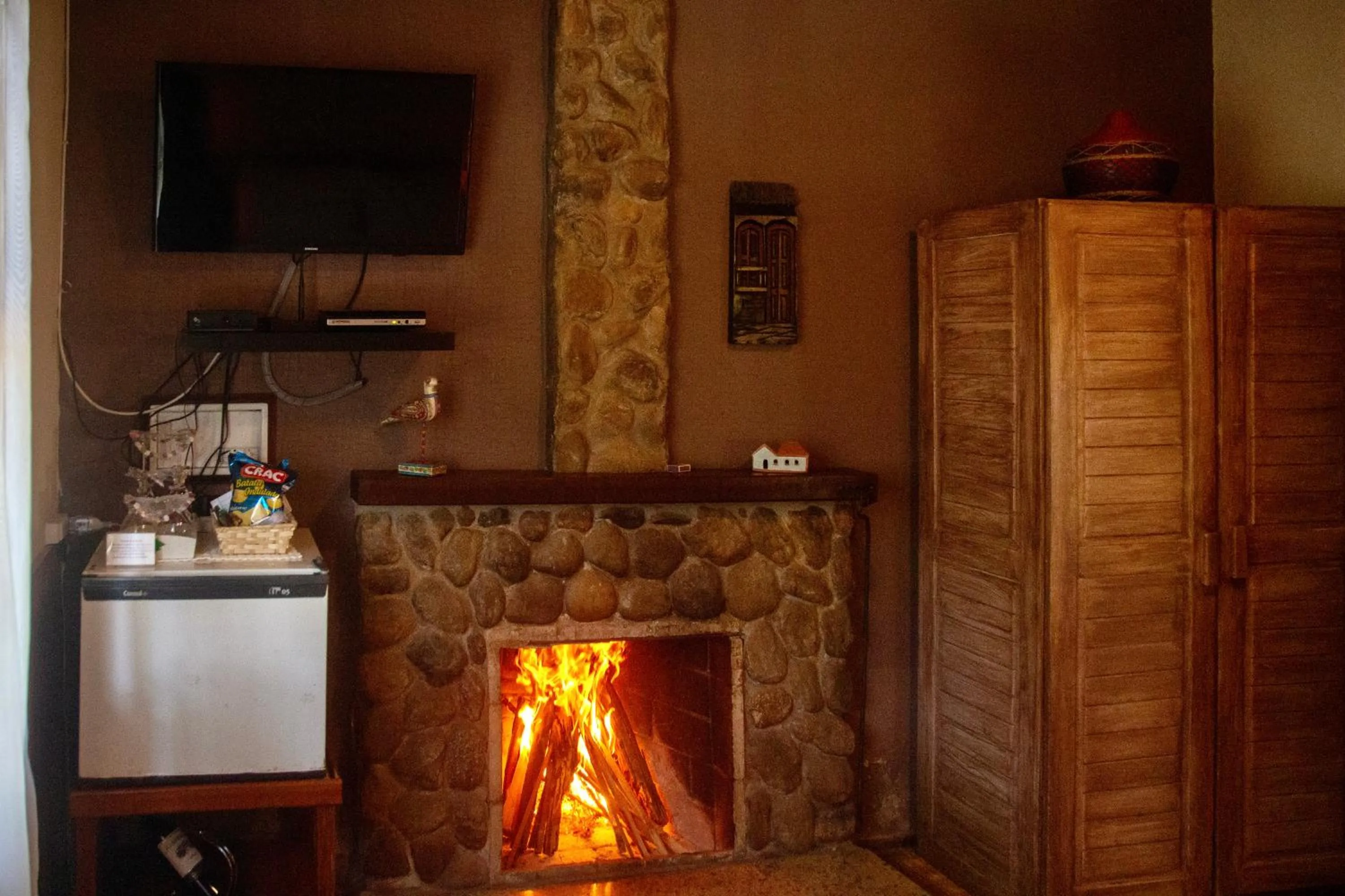 fireplace in Pousada Moriá
