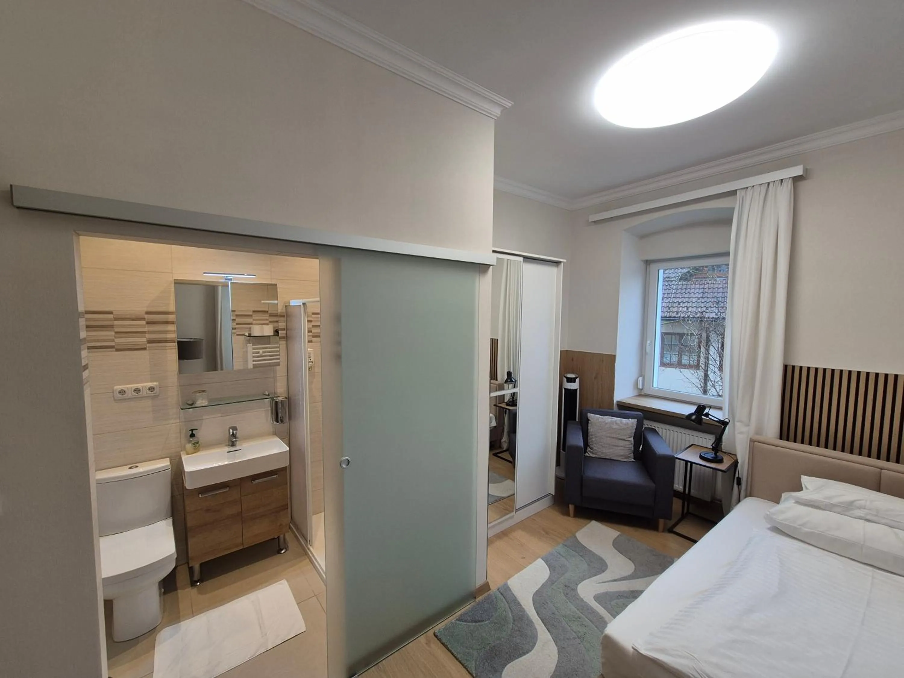 Photo of the whole room, Bed in Hotel Hotwagner