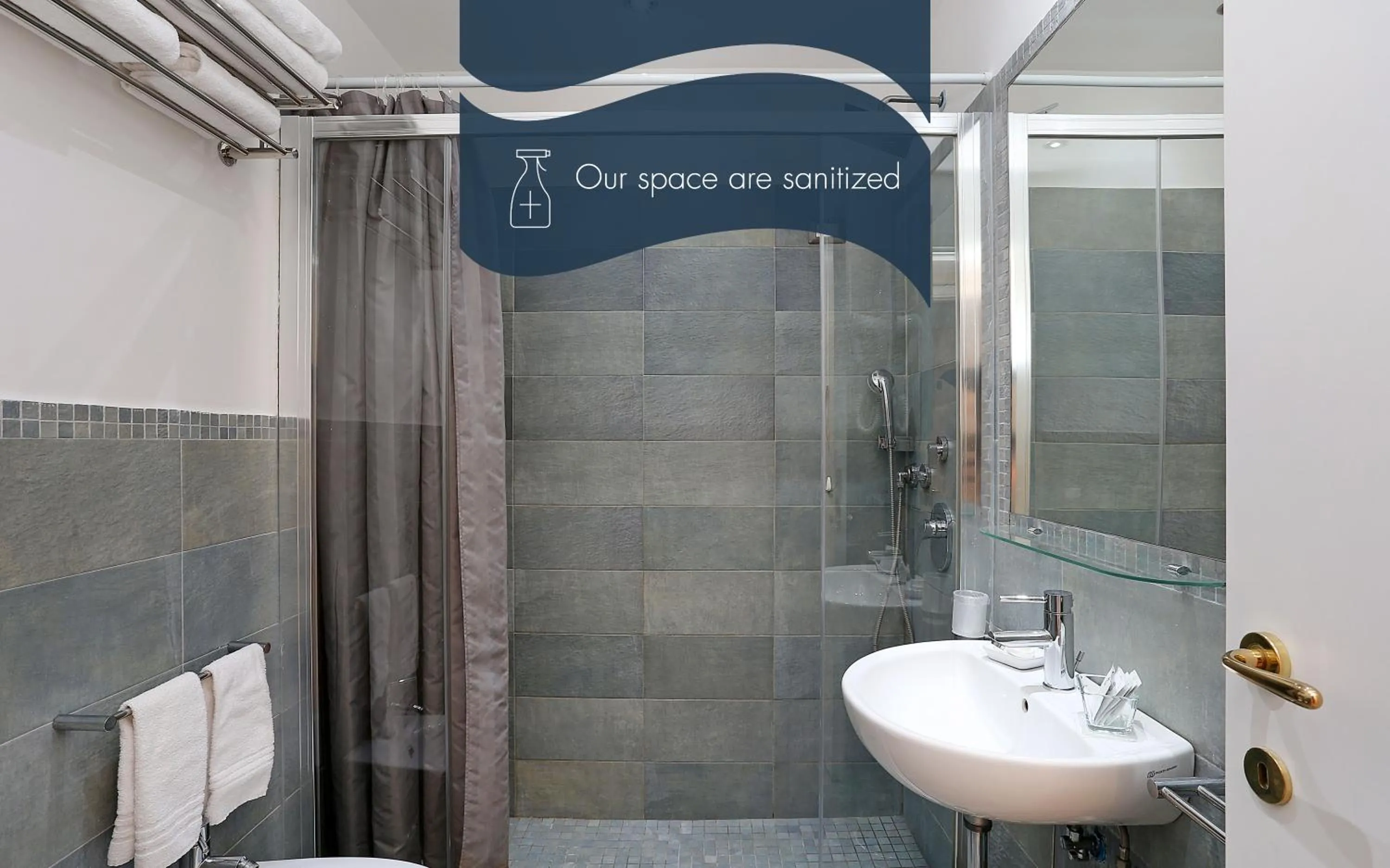 Text overlay in Daplace - HQH Colosseo