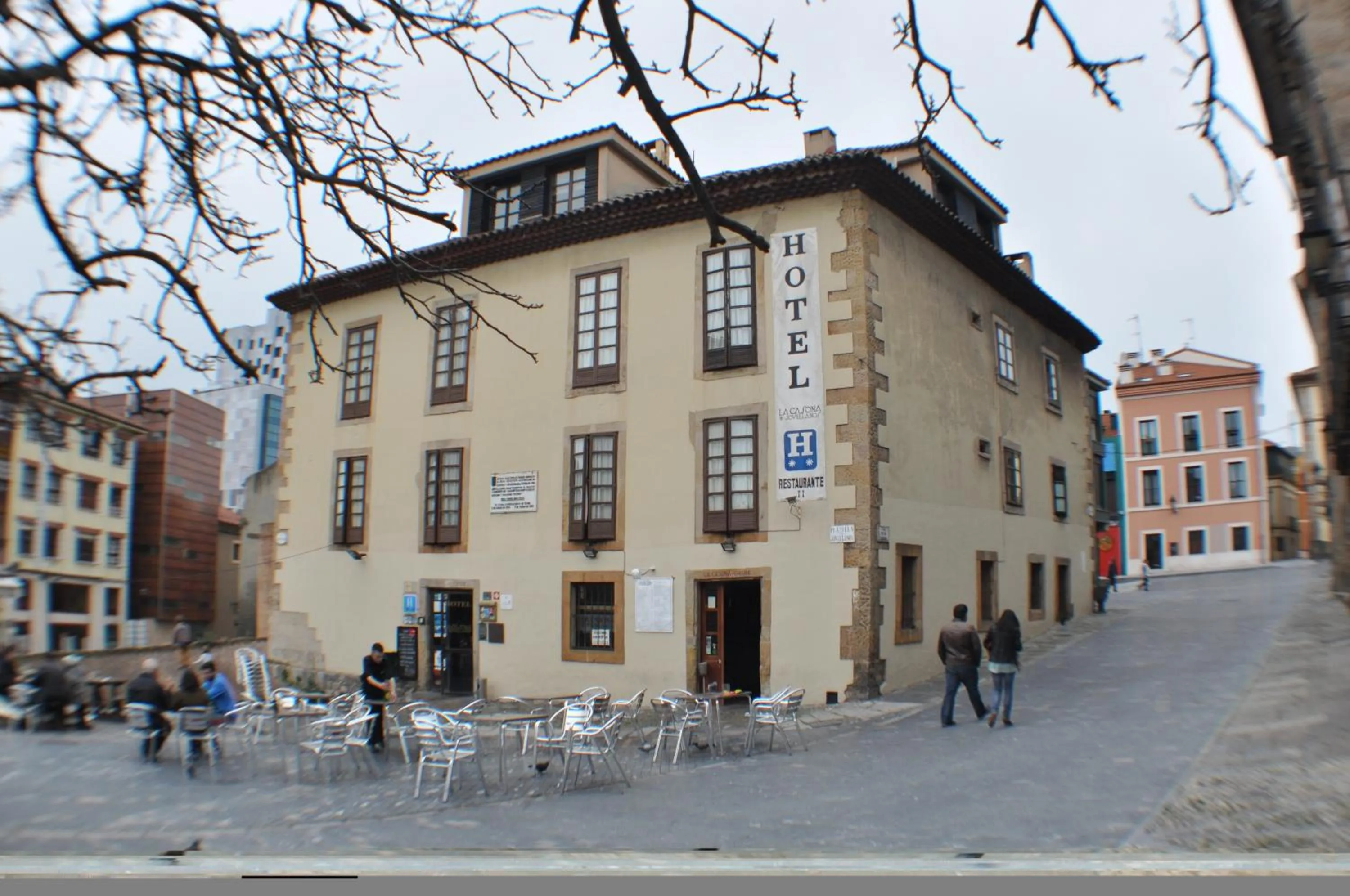 Facade/entrance in La Casona de Jovellanos