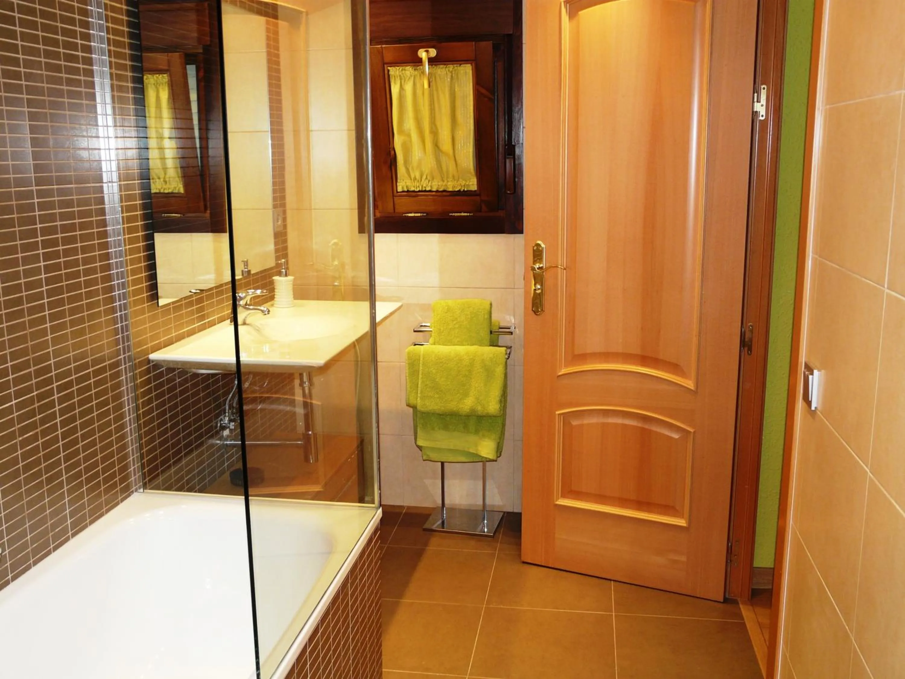 Bathroom in Apartamento Turístico Guara Casa Castro