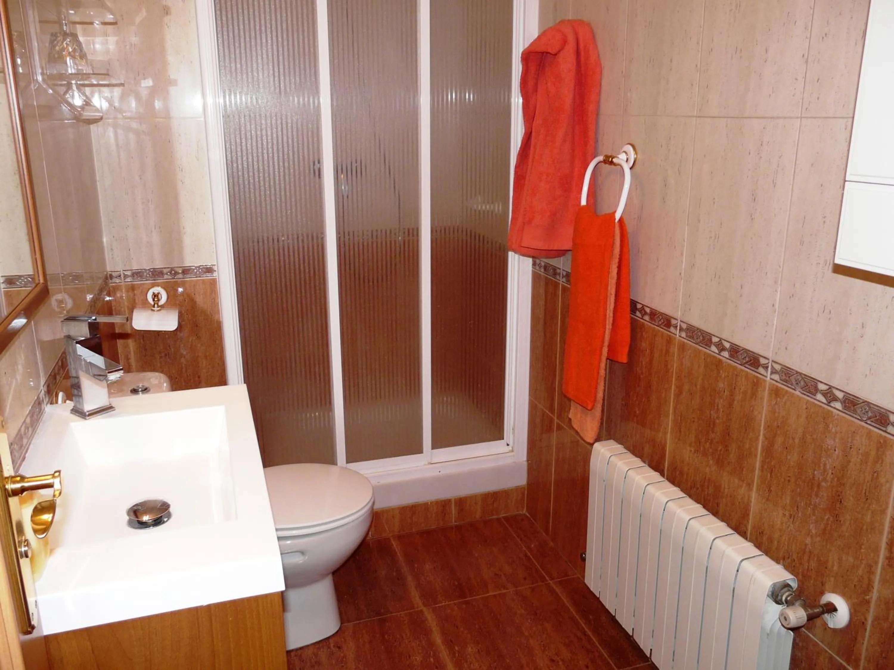Bathroom in Apartamento Turístico Guara Casa Castro