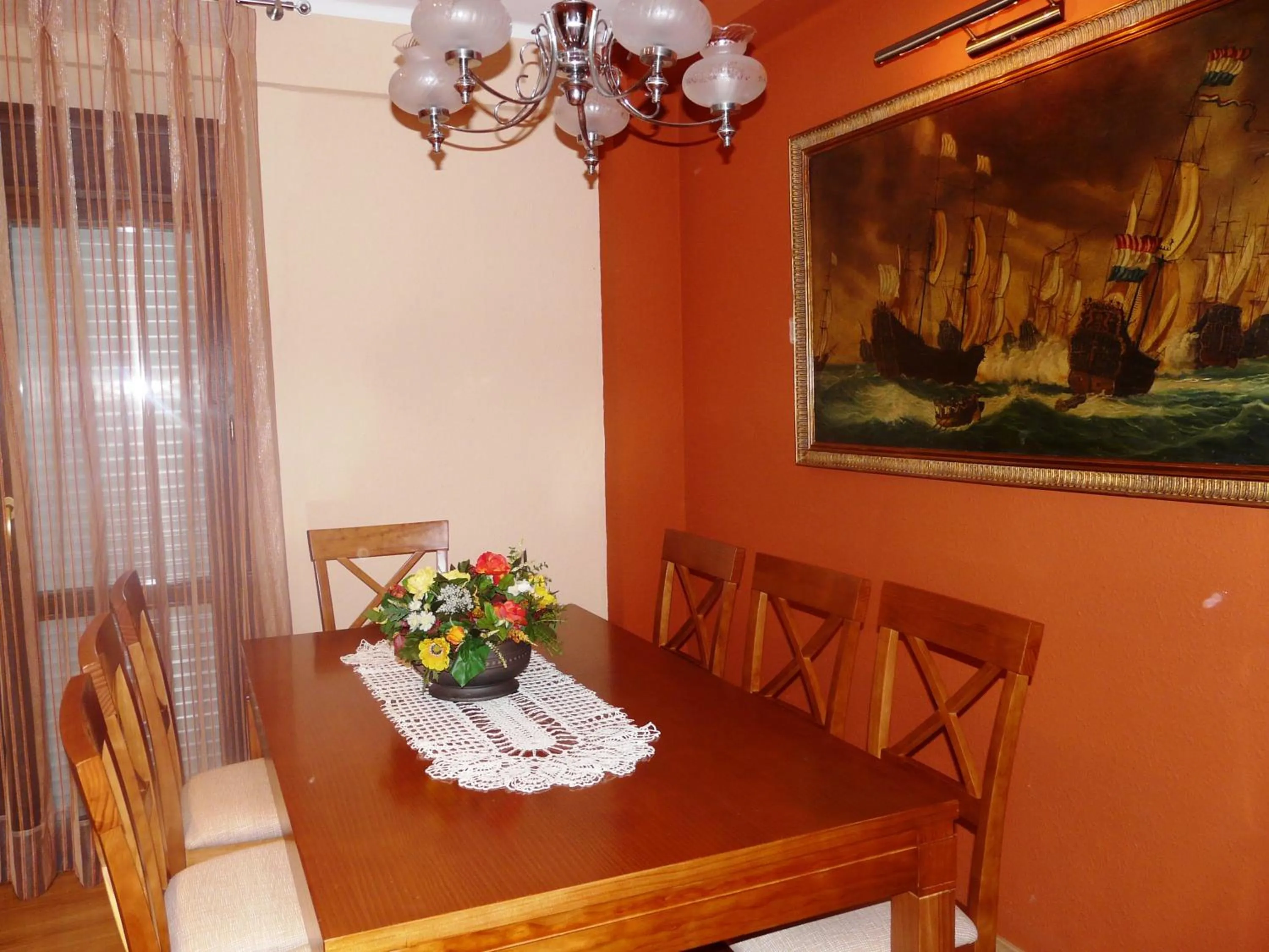 Dining area in Apartamento Turístico Guara Casa Castro