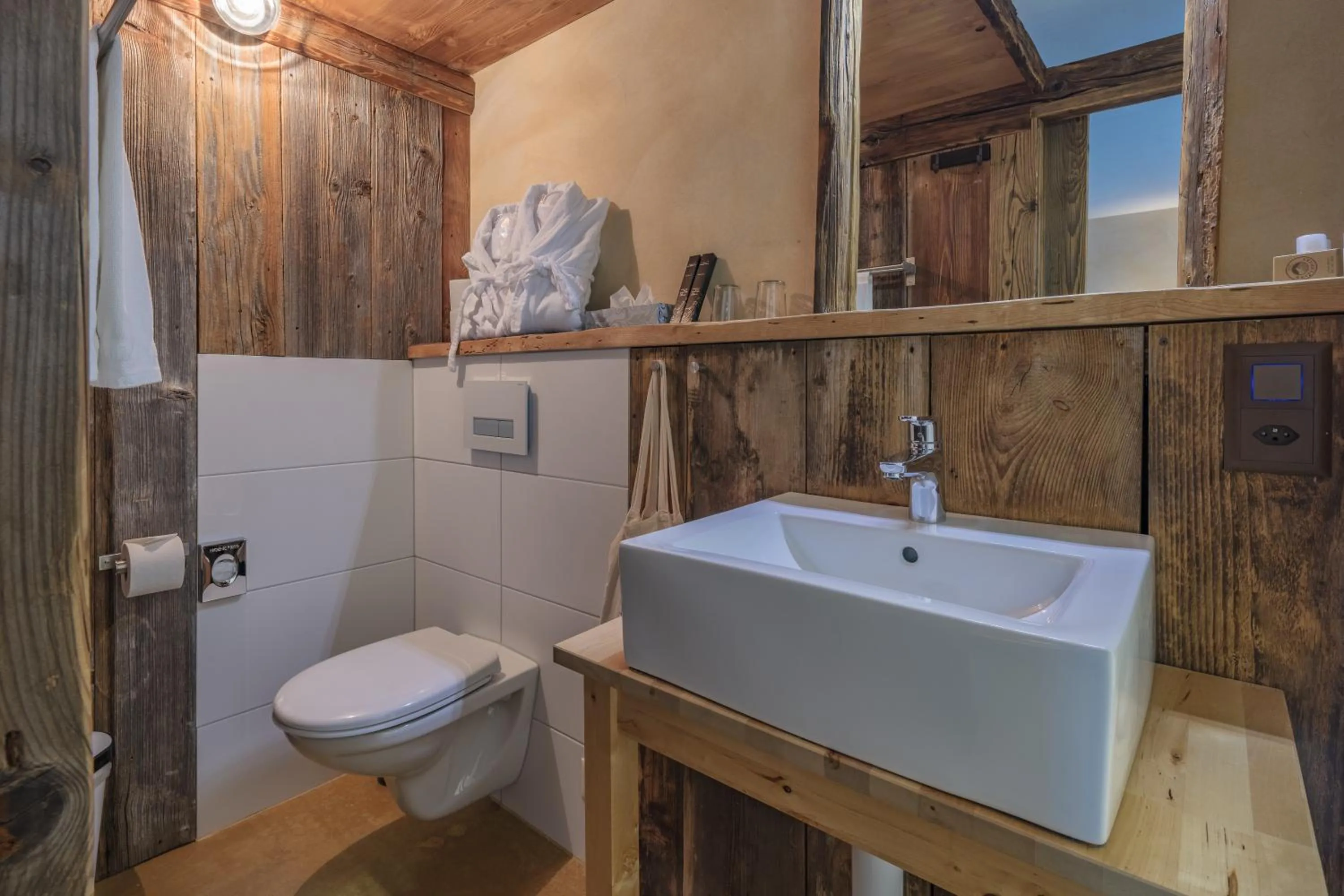 Bathroom in Apart Hotel Wetterhorn