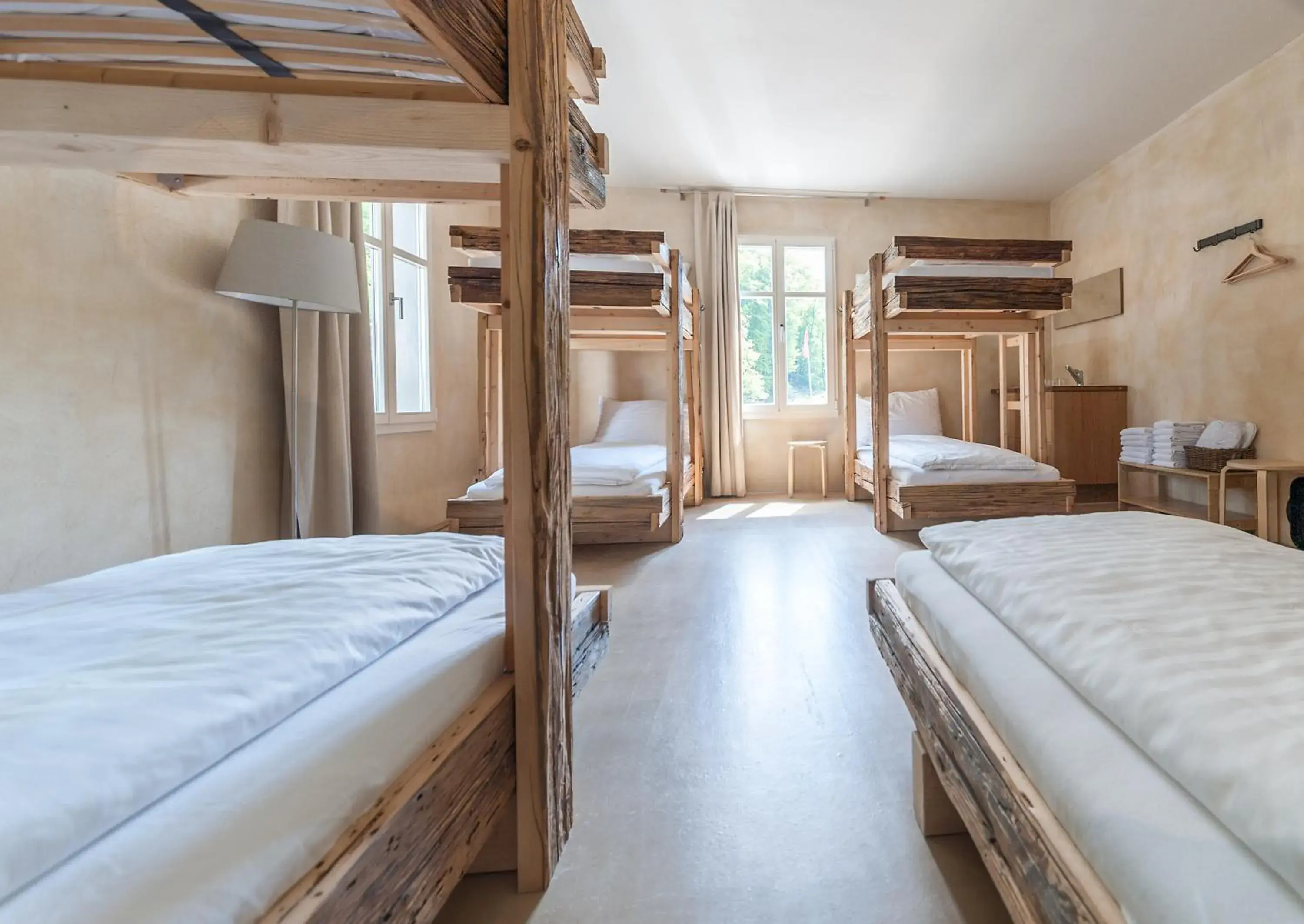 Mixed Dormitory Room in Apart Hotel Wetterhorn Mixed Dormitory Room in Apart Hotel Wetterhorn