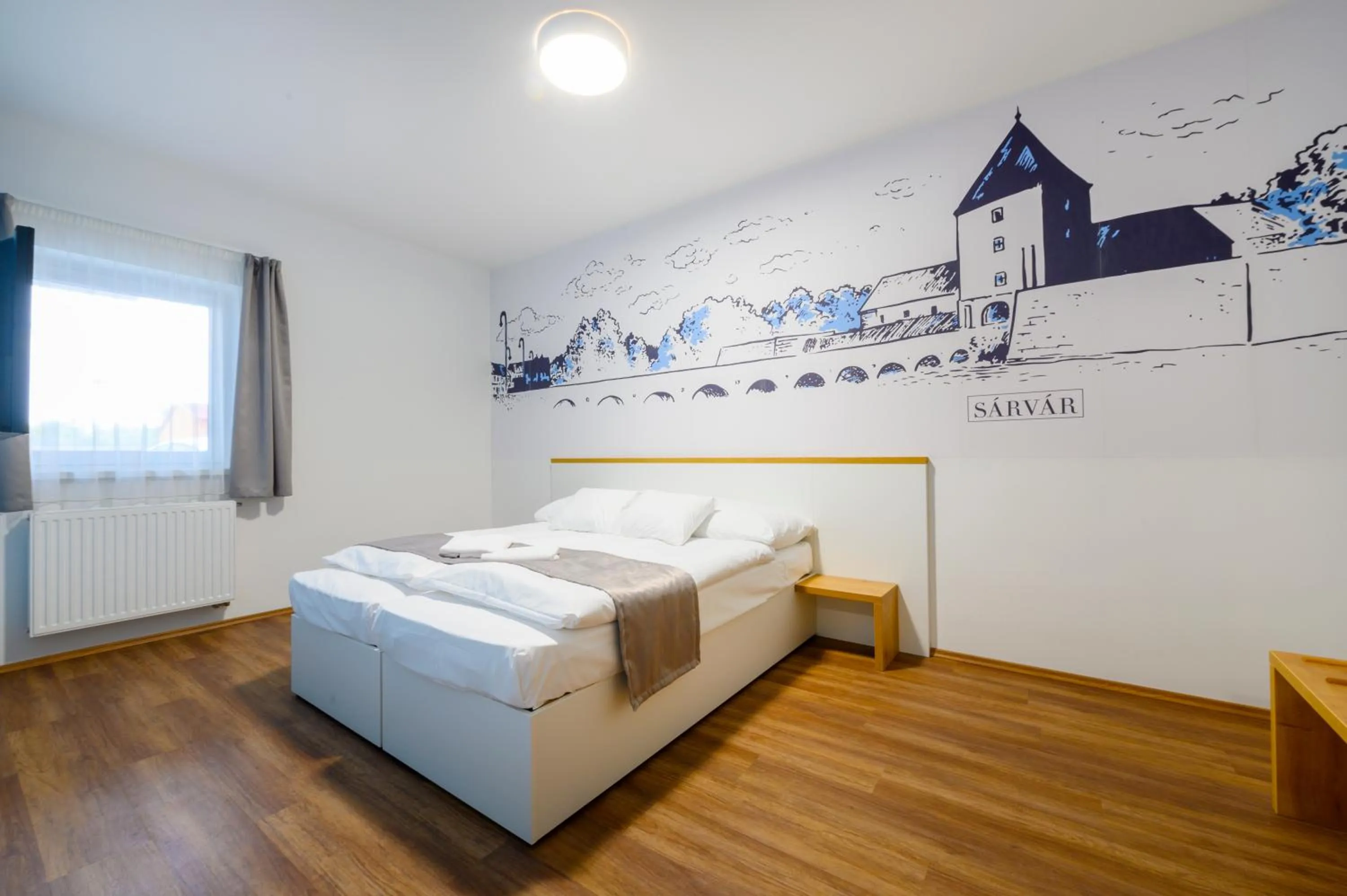 Bedroom, Bed in Berill Suites