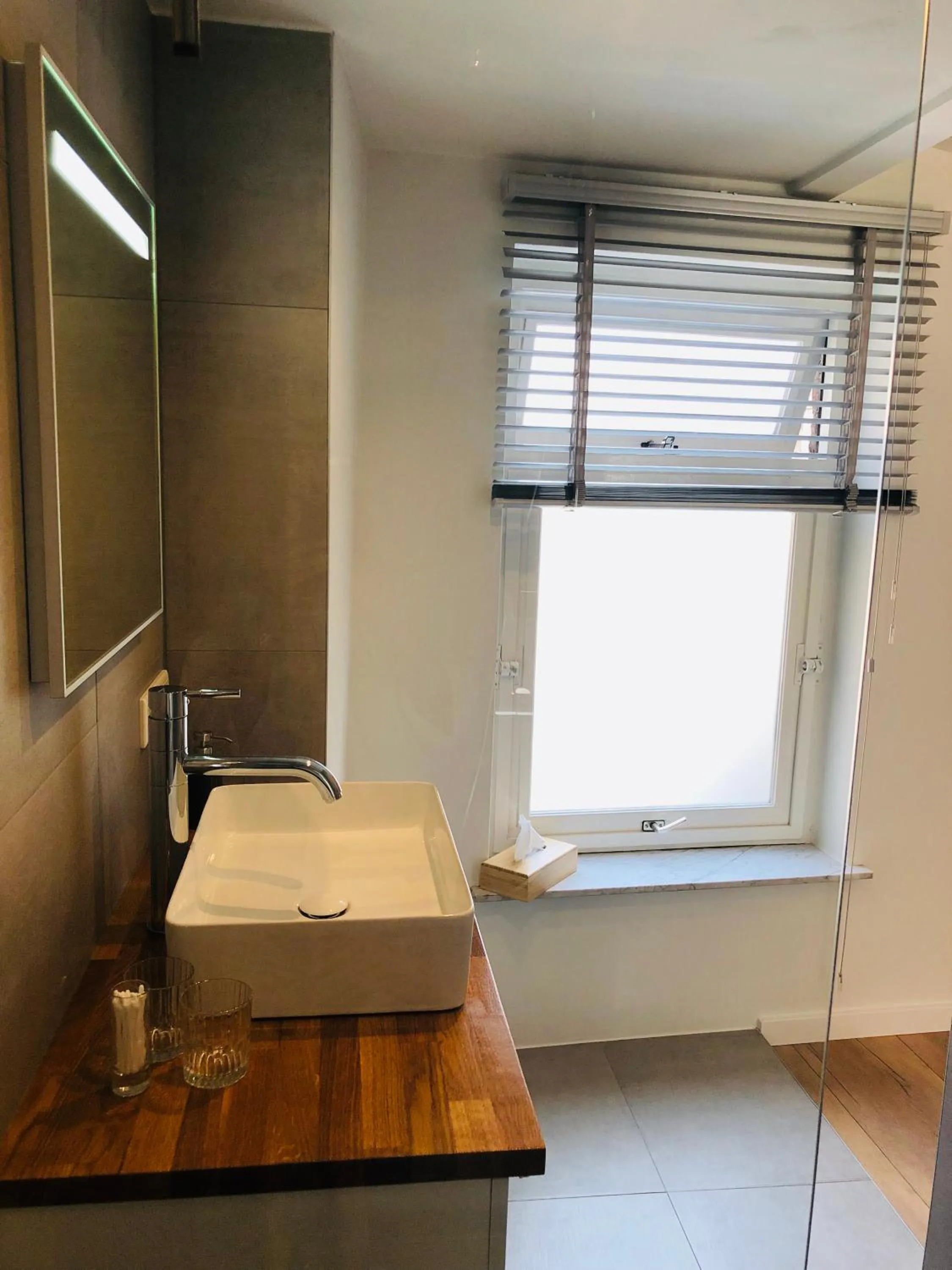 Bathroom in B&B Gracht 62