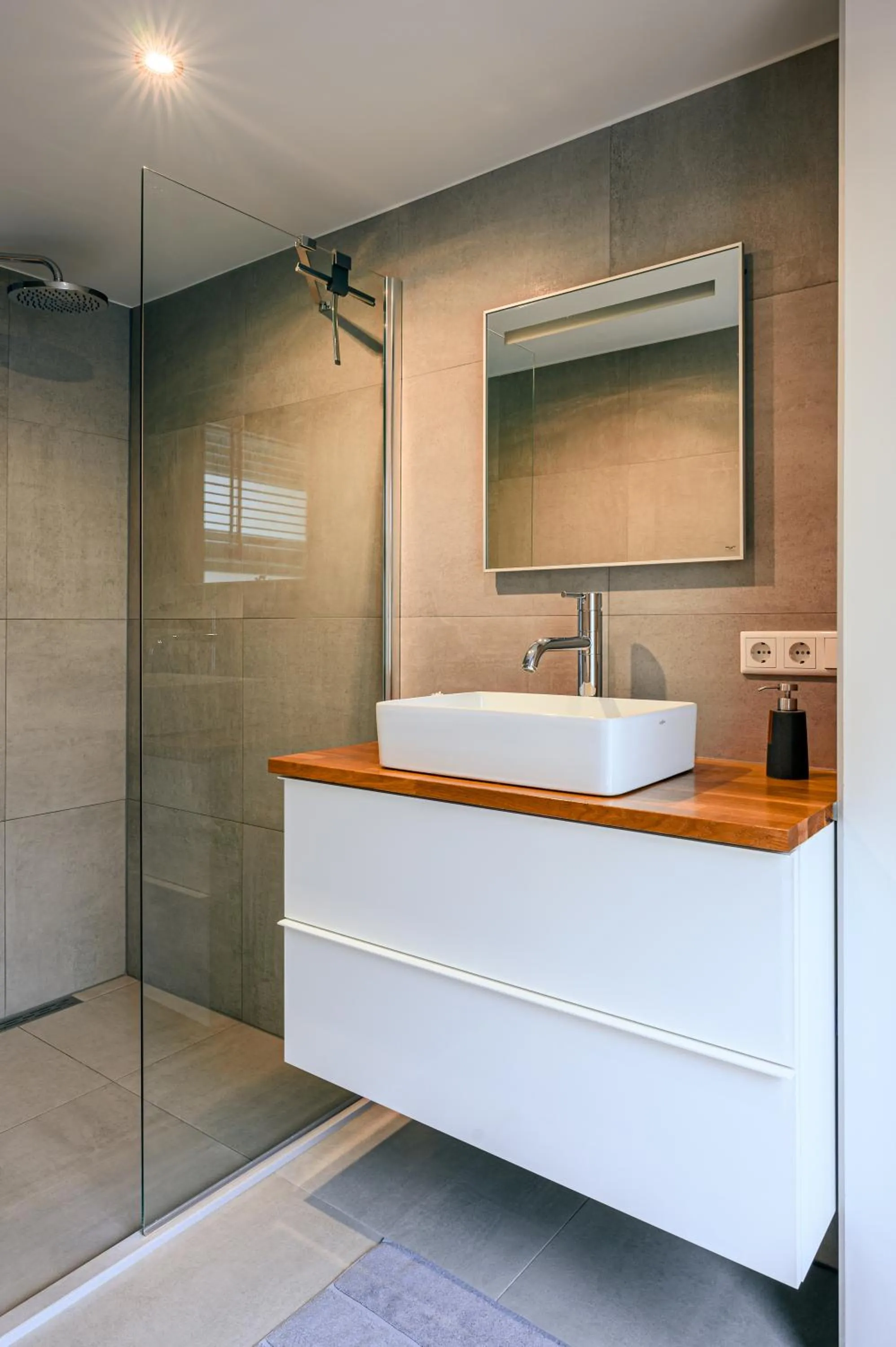 Bathroom in B&B Gracht 62