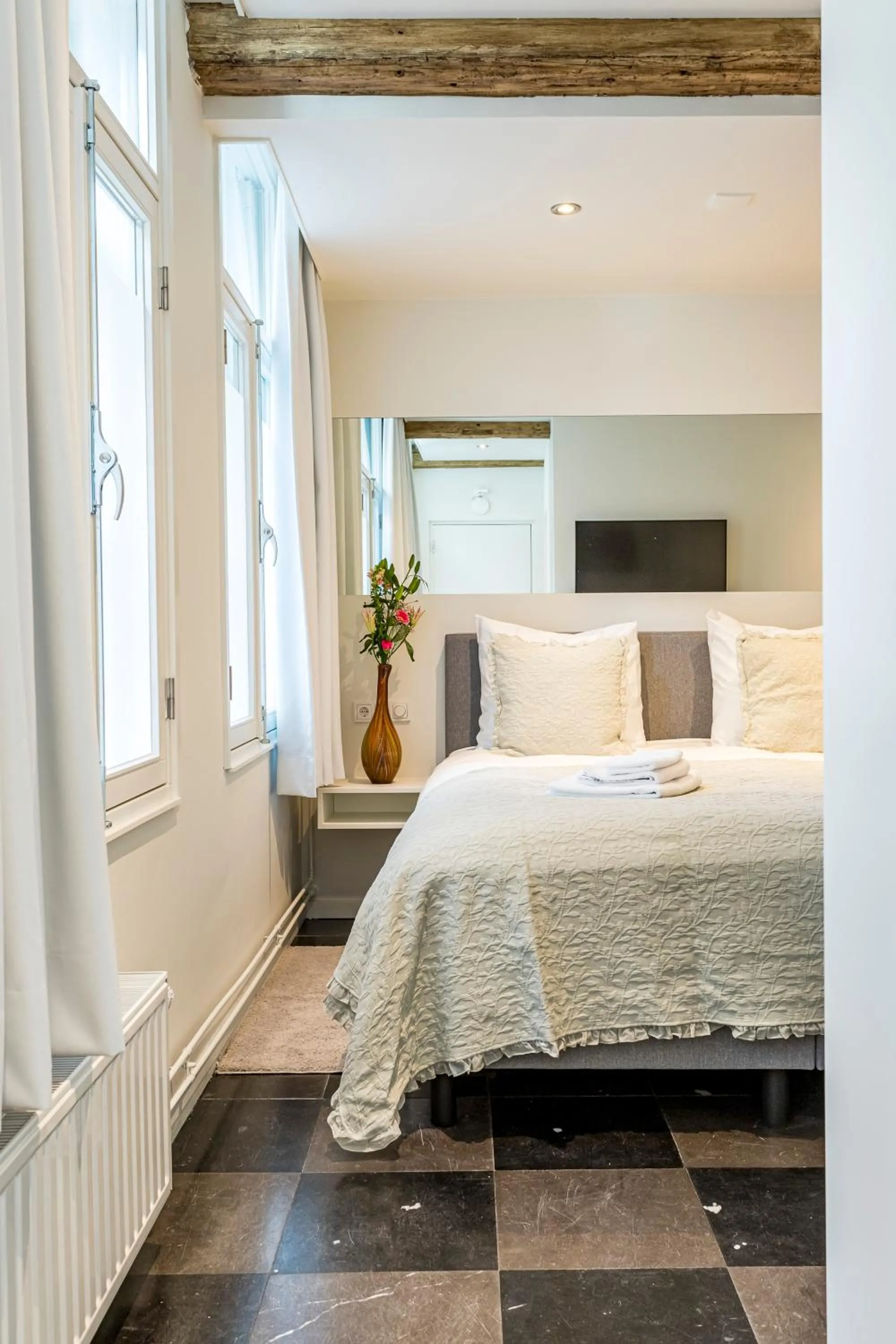 Guests, Bed in B&B Gracht 62