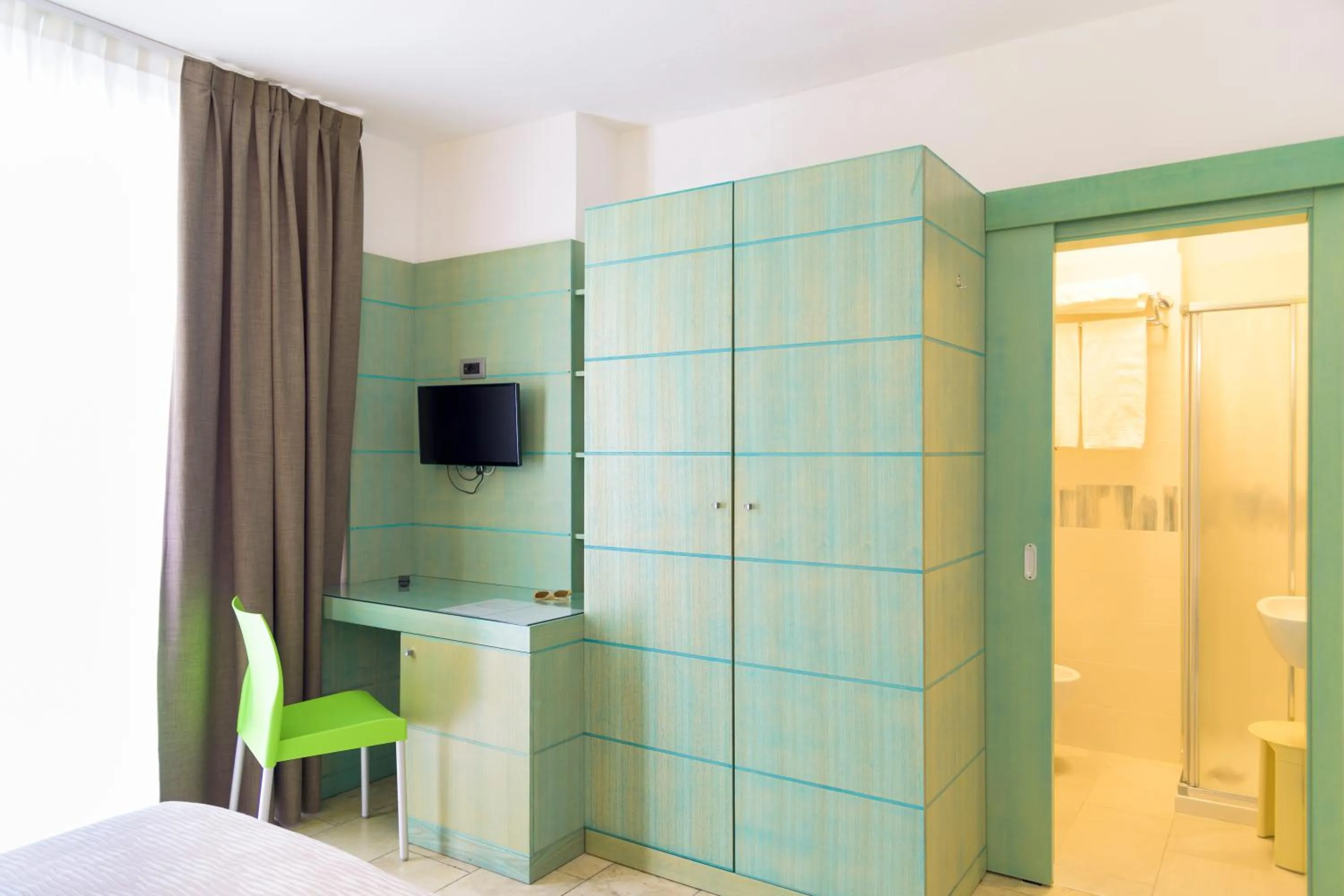 Shower in Hotel Montecristo