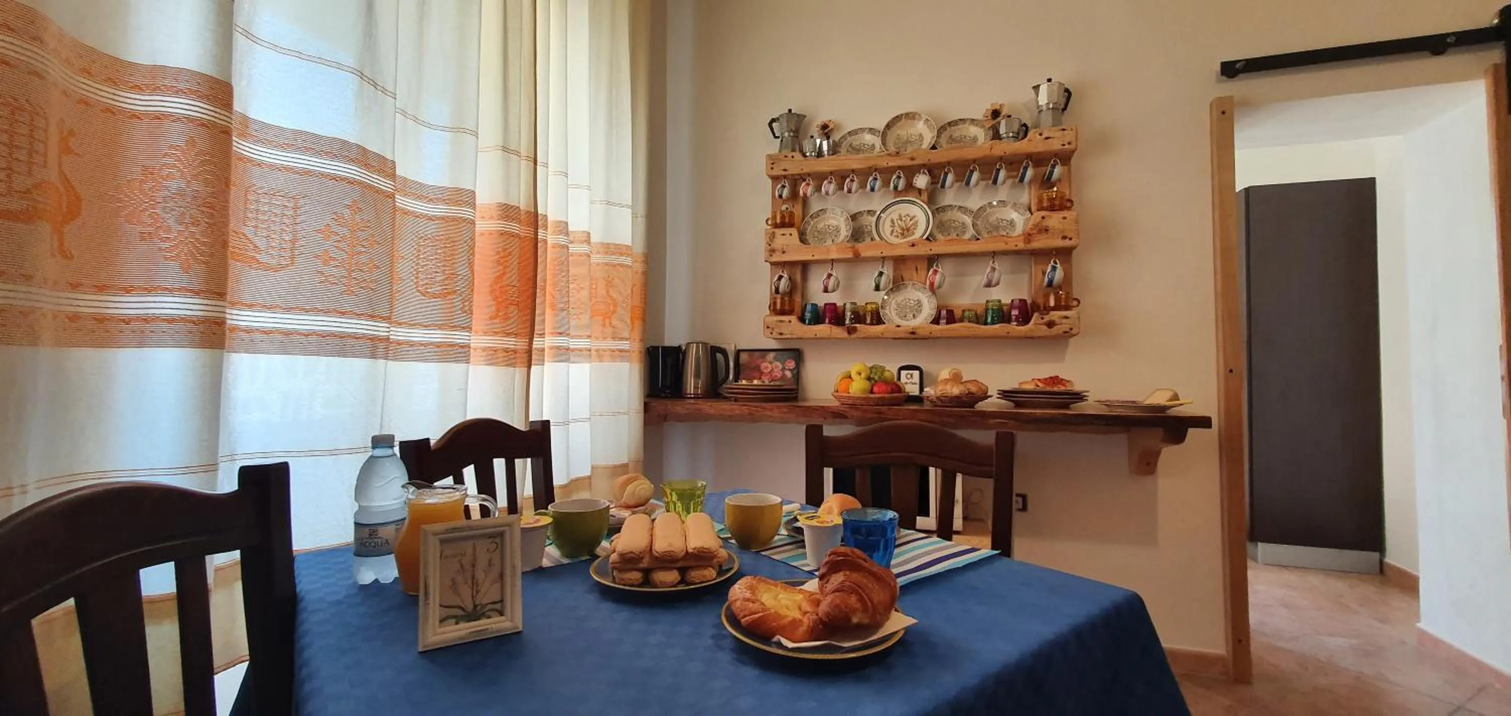 Food and drinks in Affittacamere Le Ginestre