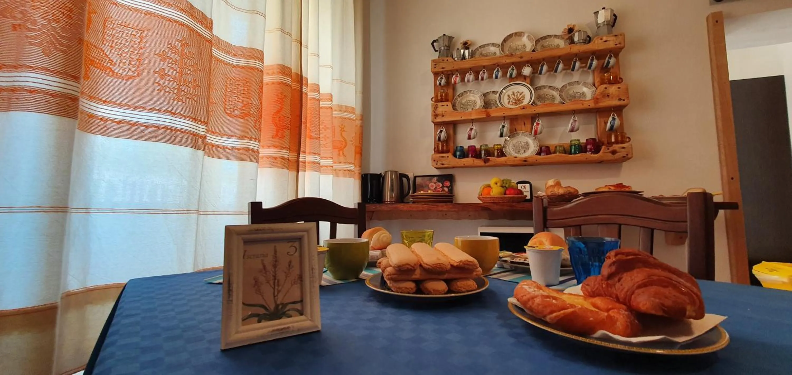 Food and drinks in Affittacamere Le Ginestre