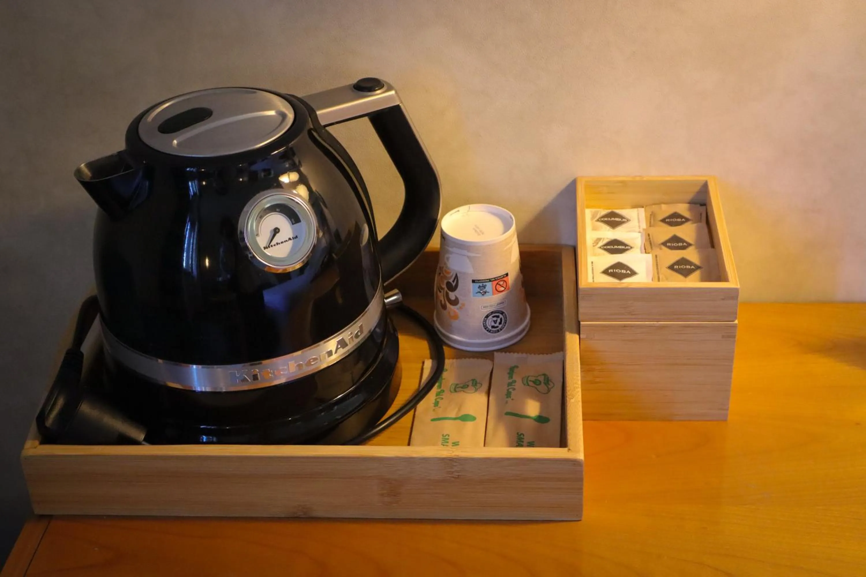 Coffee/tea facilities in Monica Hotel Fiera