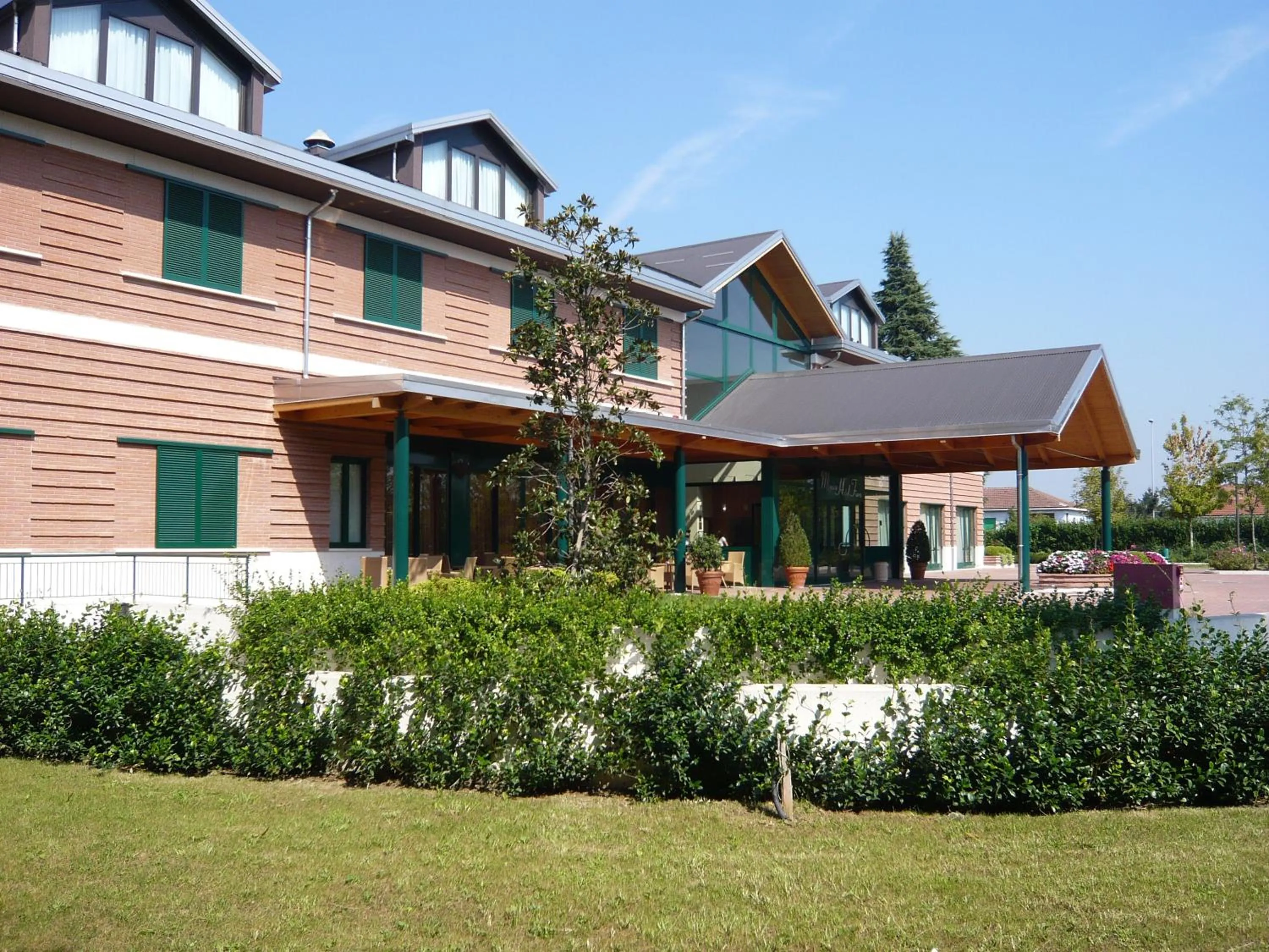 Facade/entrance in Monica Hotel Fiera