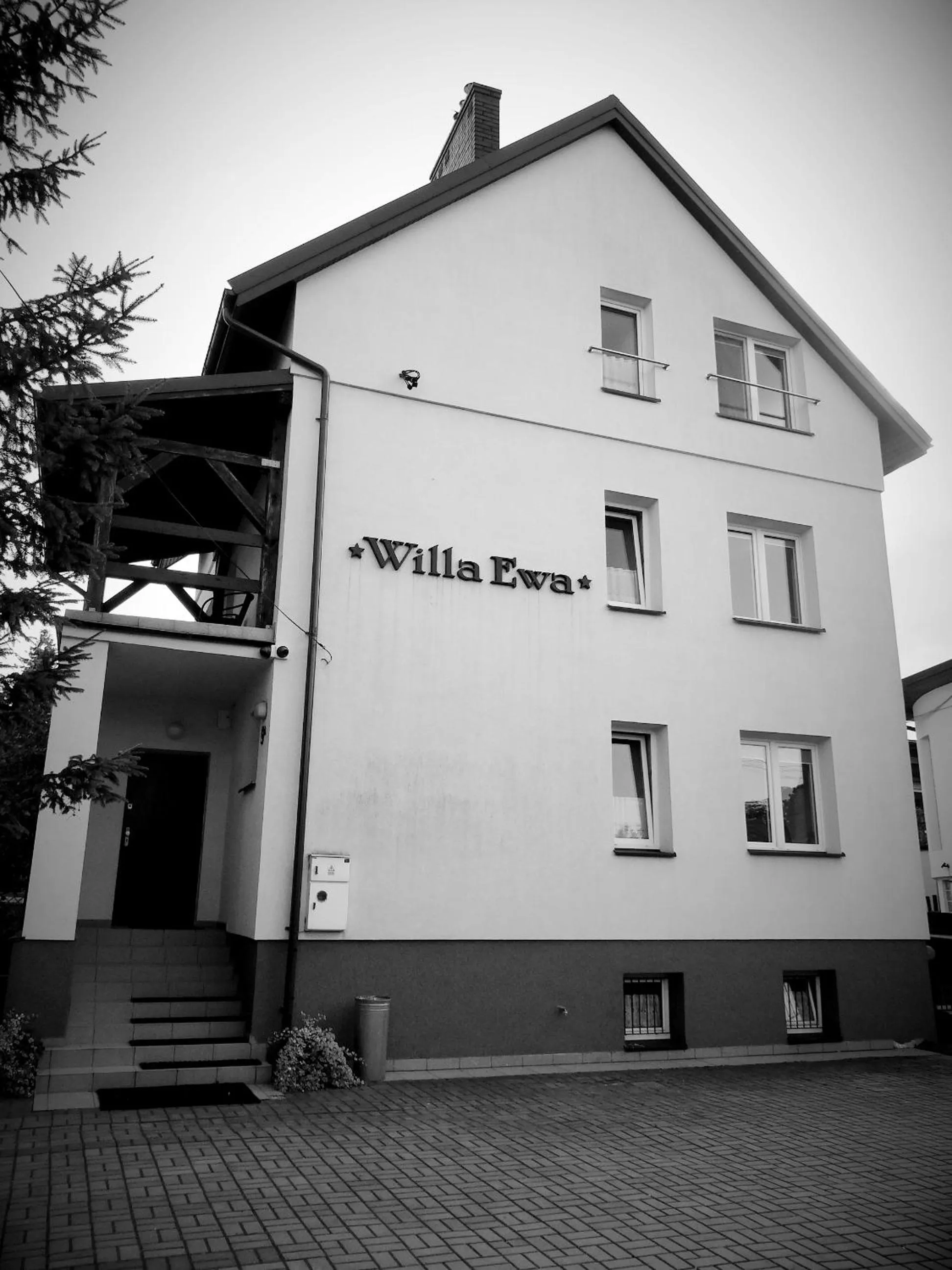 Willa Ewa