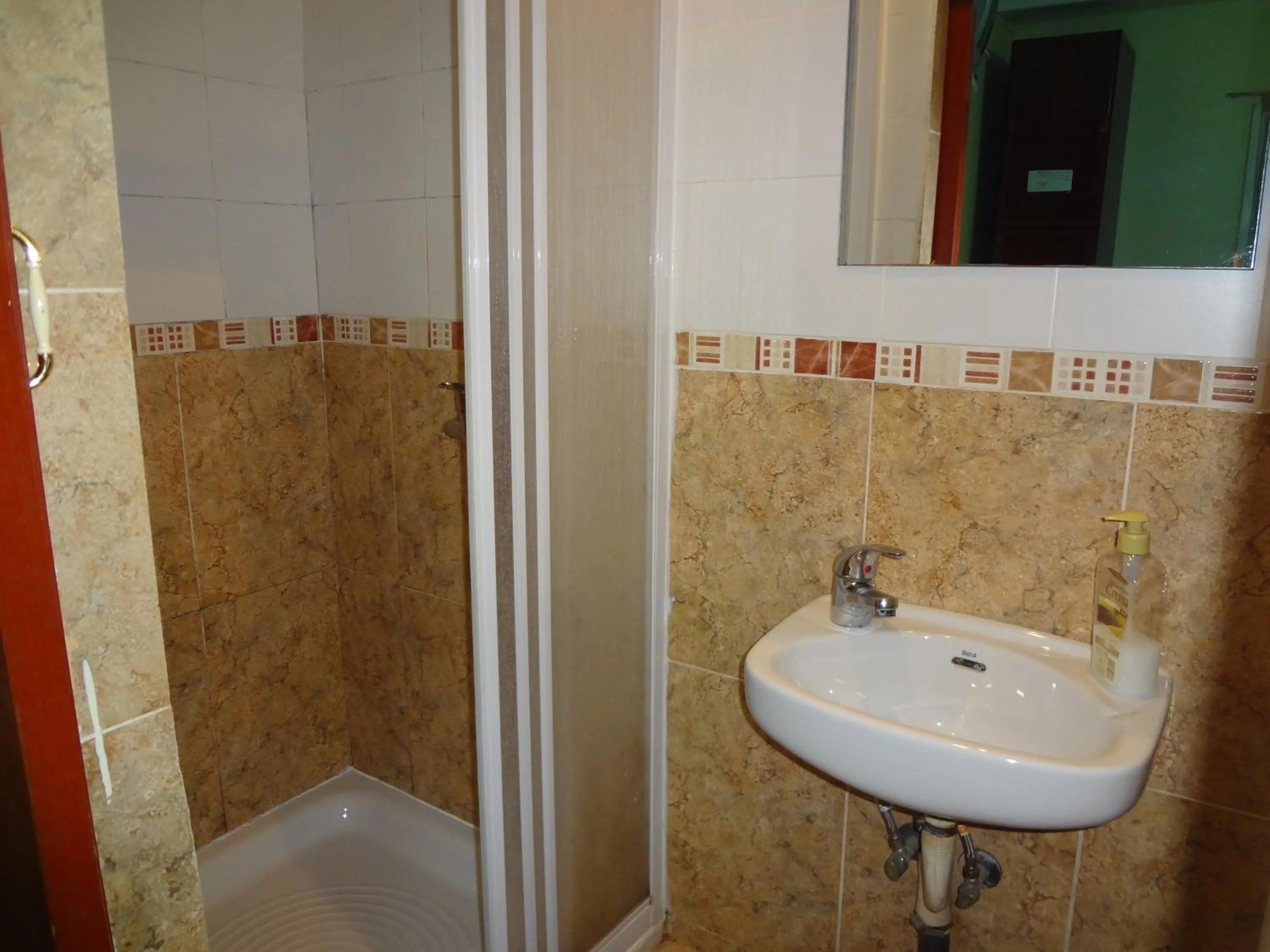 Bathroom in Pensión Dani