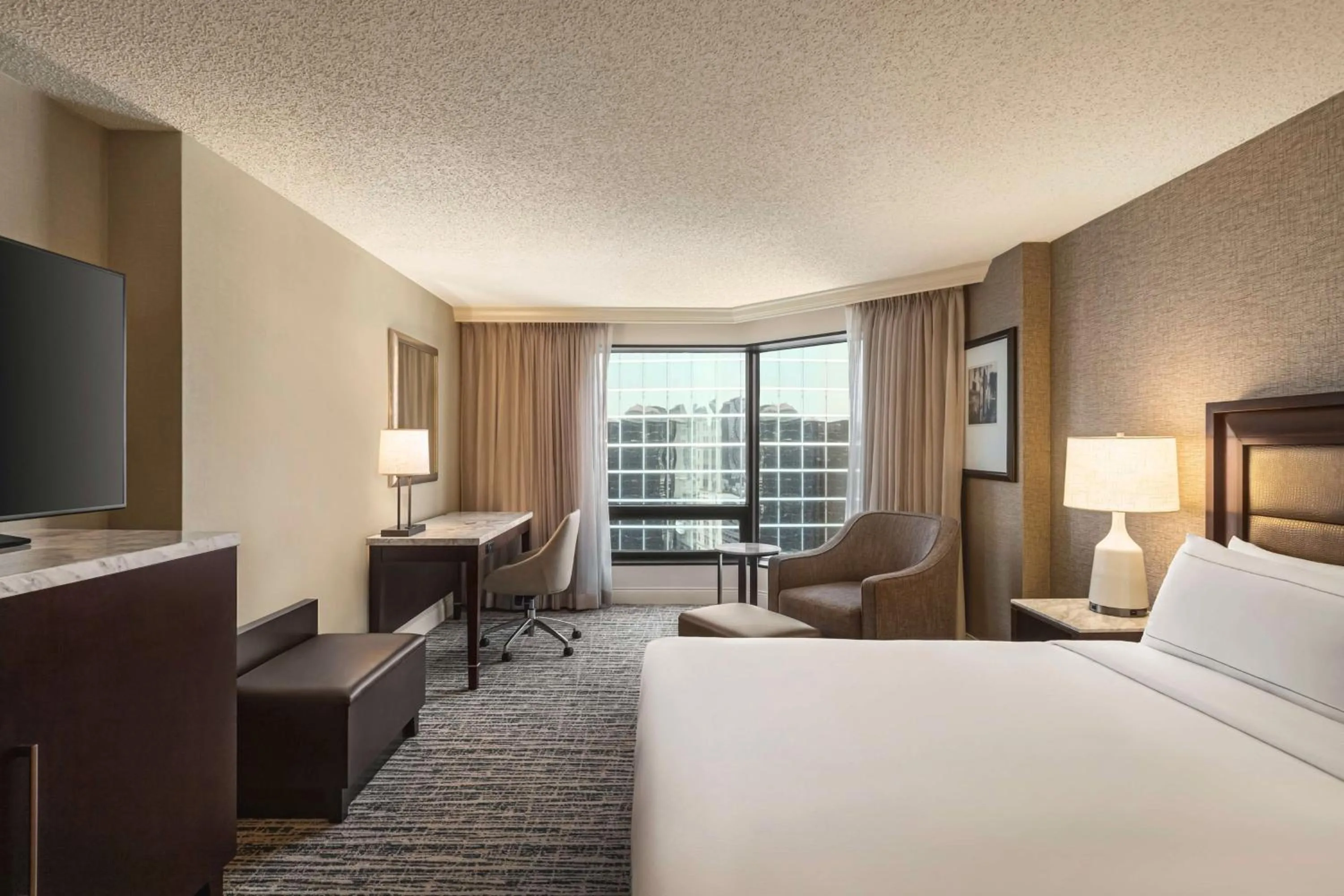 Bedroom, Bed in Hilton Tampa Downtown