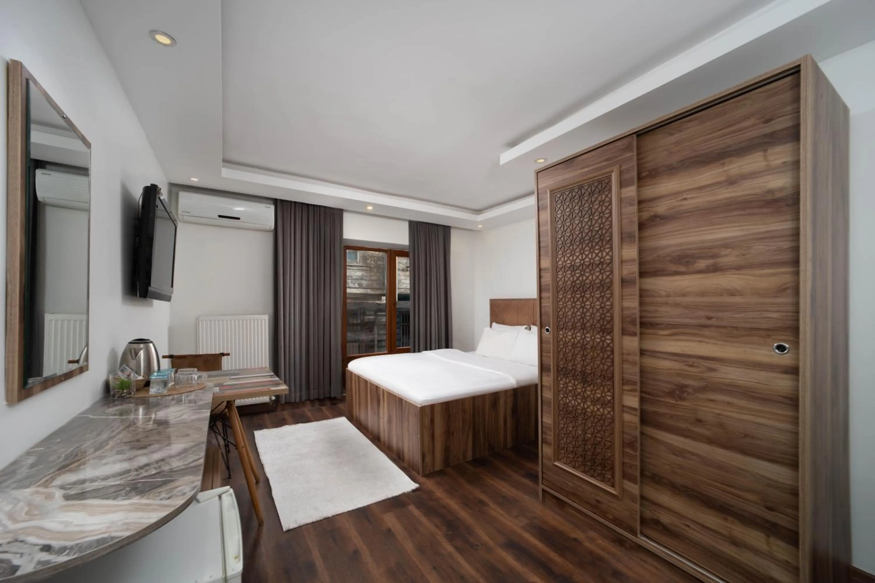 Photo of the whole room in Taksim Mood