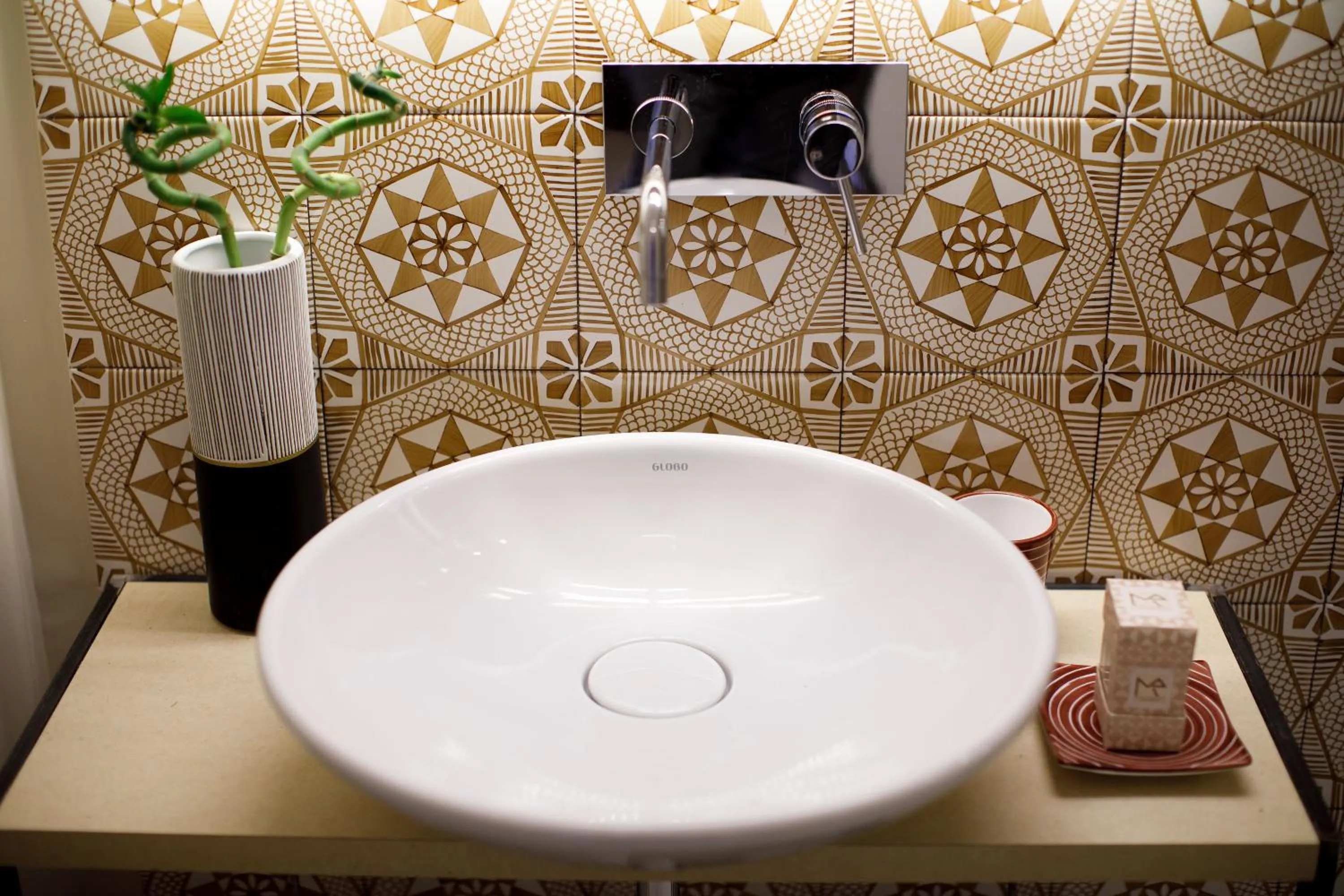 Bathroom in MelRose Napoli