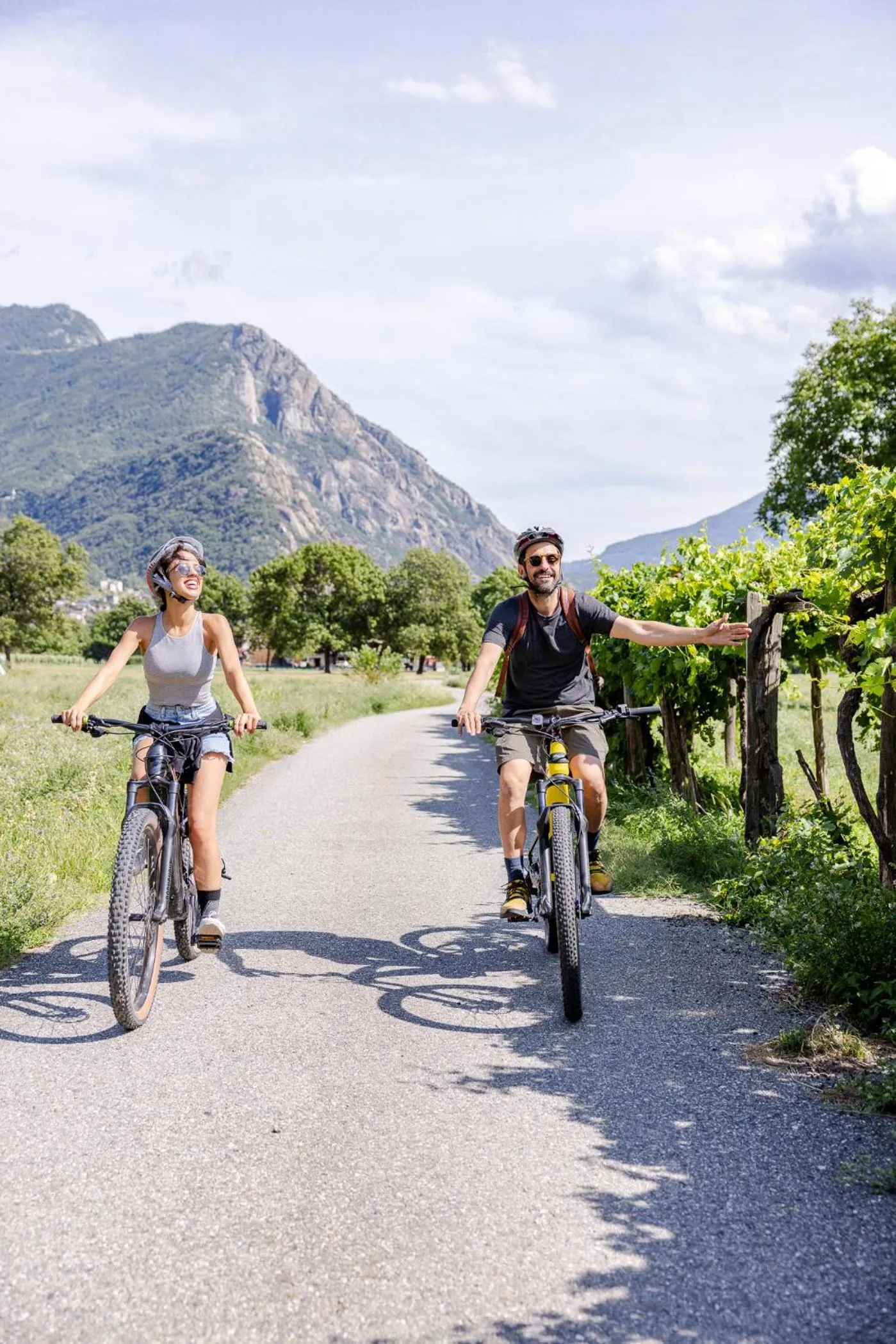 Cycling in Hotel&Restaurant Armanac de Toubïe