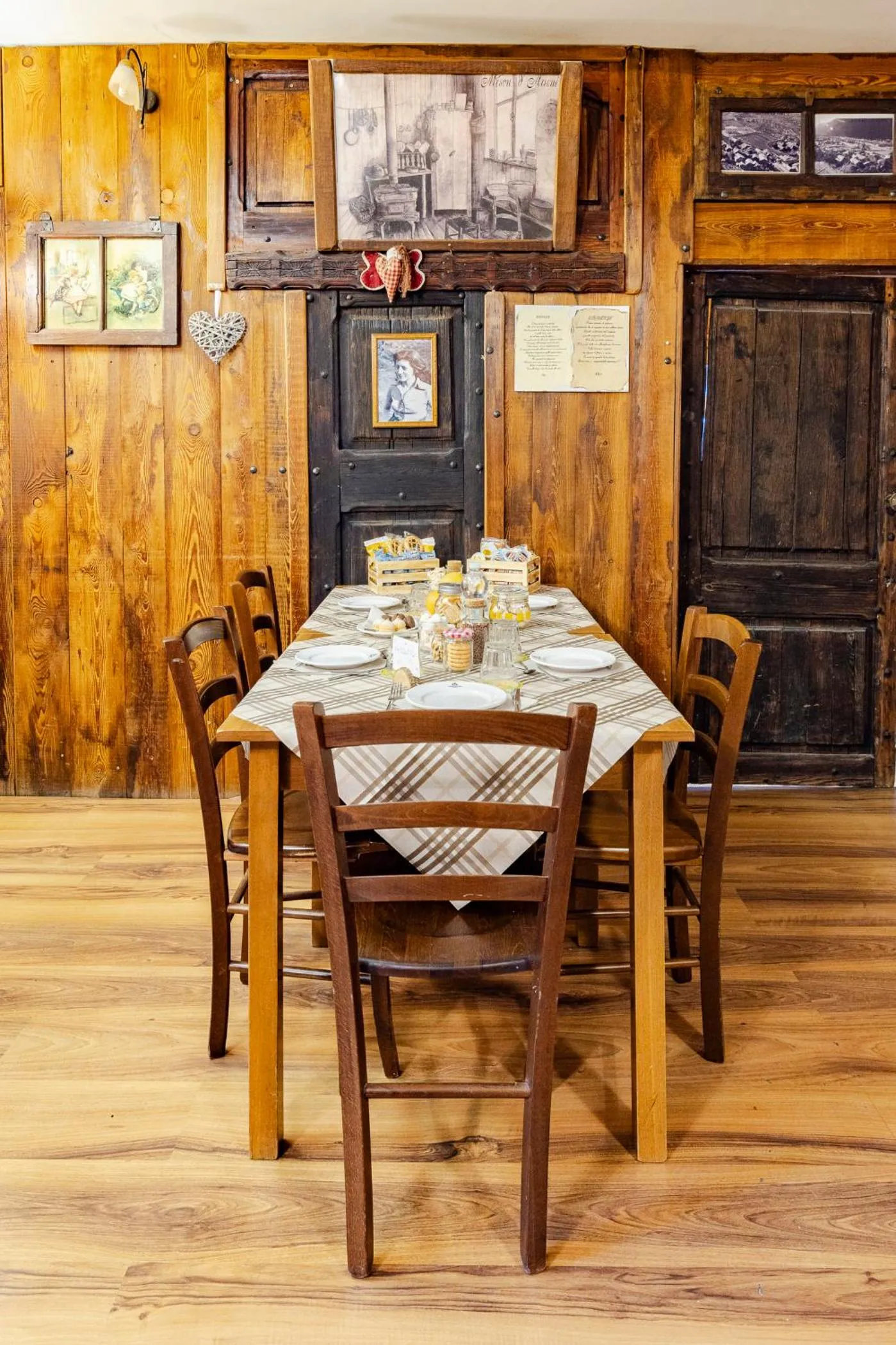 Breakfast in Hotel&Restaurant Armanac de Toubïe