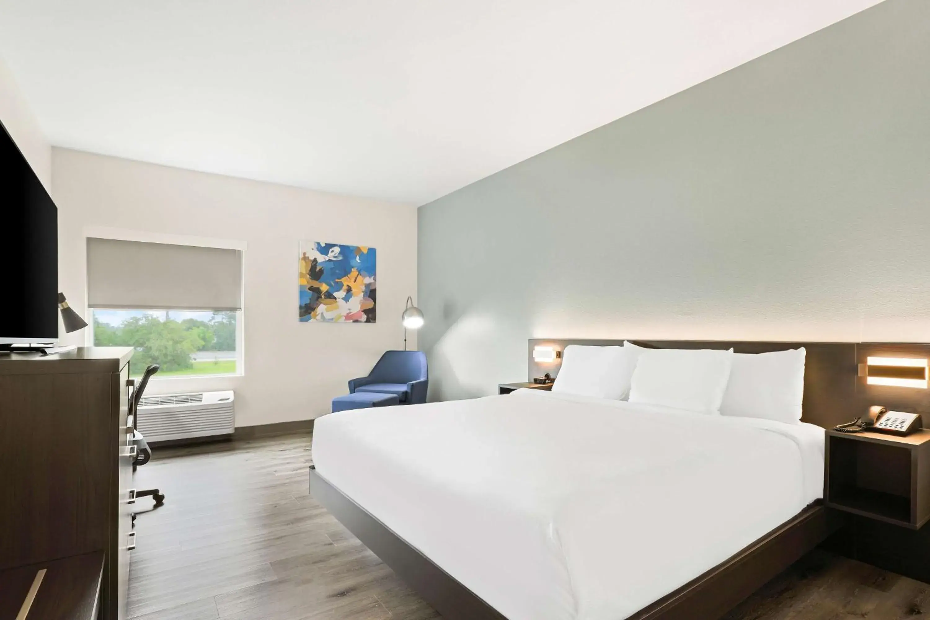 King Room in Best Western Iowa - Lake Charles East King Room in Best Western Iowa - Lake Charles East