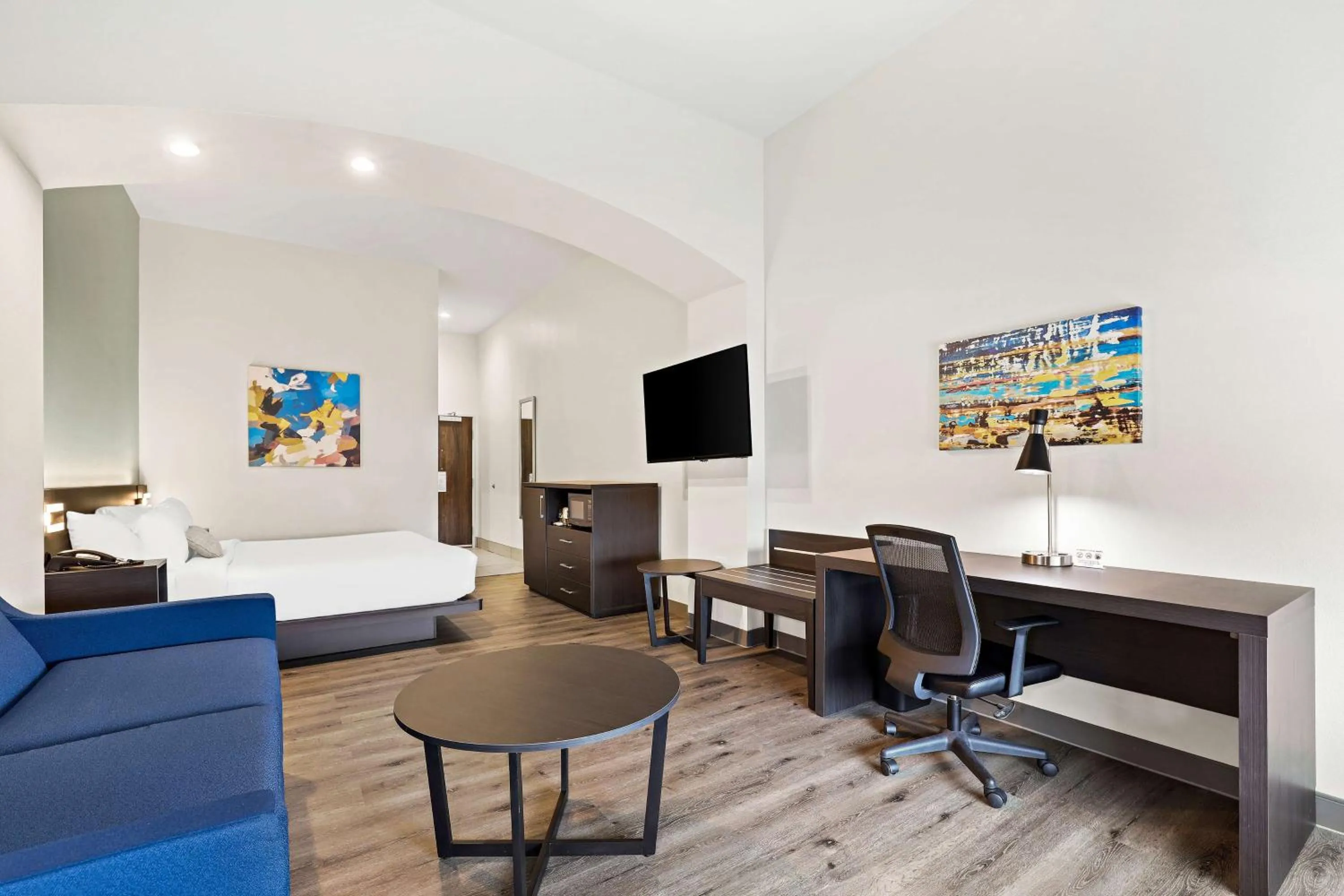 Bedroom, Bed in Best Western Iowa - Lake Charles East