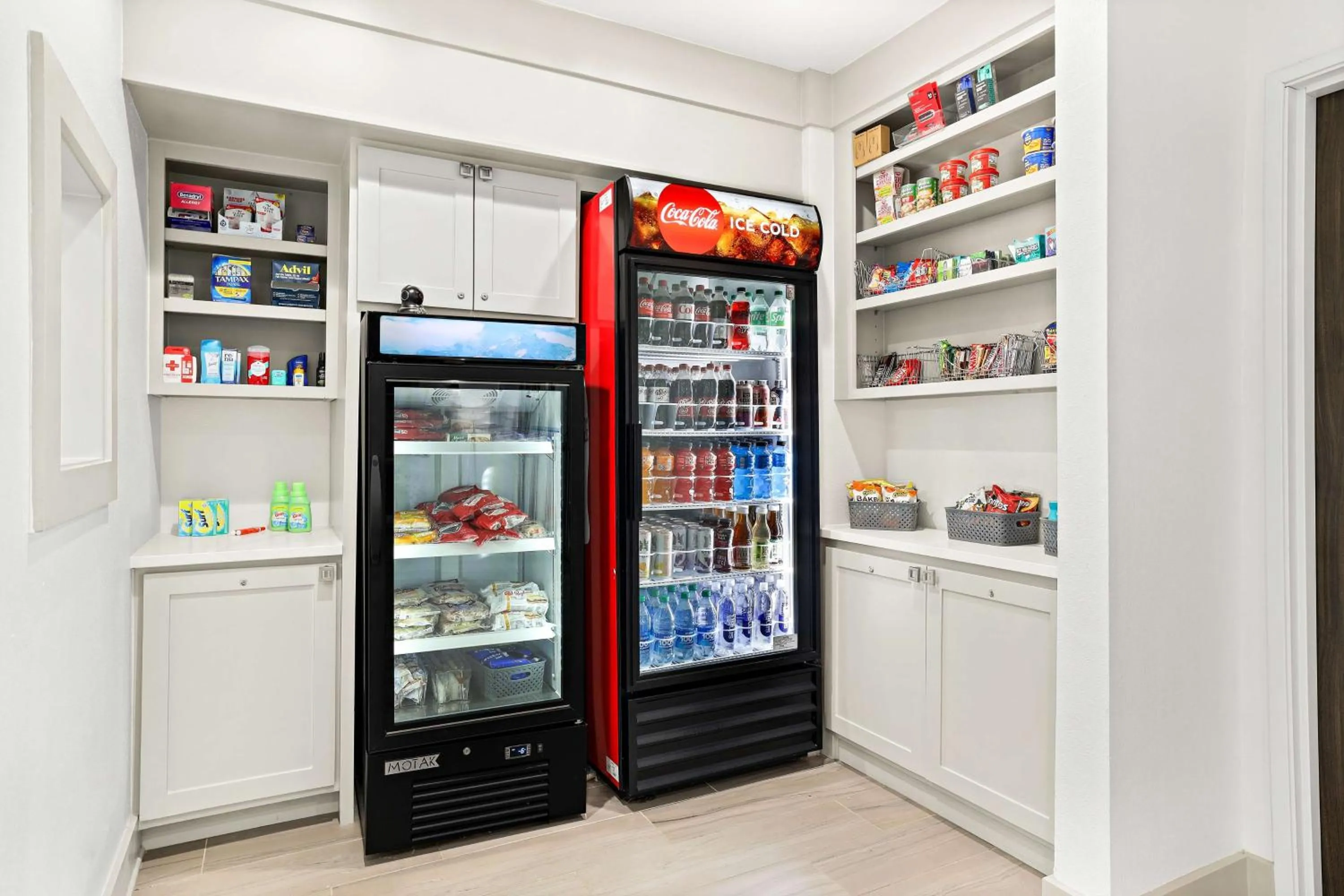 Property building in Best Western Iowa - Lake Charles East