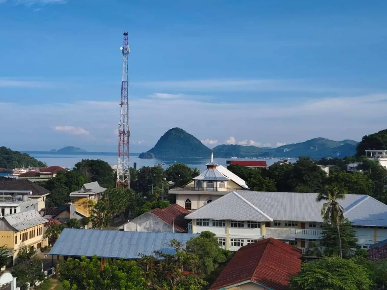 Neighbourhood in Triple 8 Suites