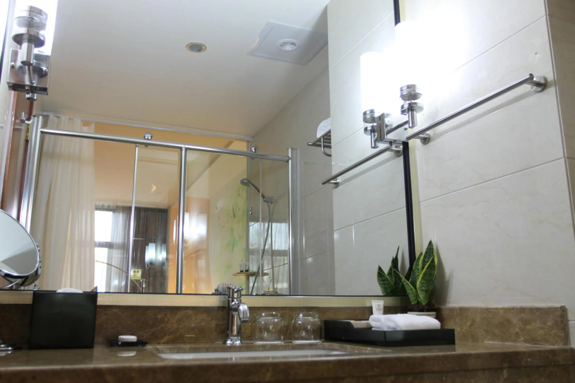 Bathroom in Dayi Yihao hotel