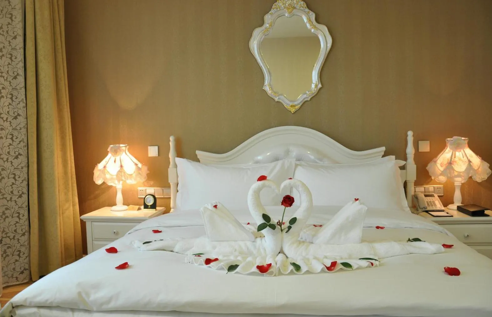 Bed in Dayi Yihao hotel