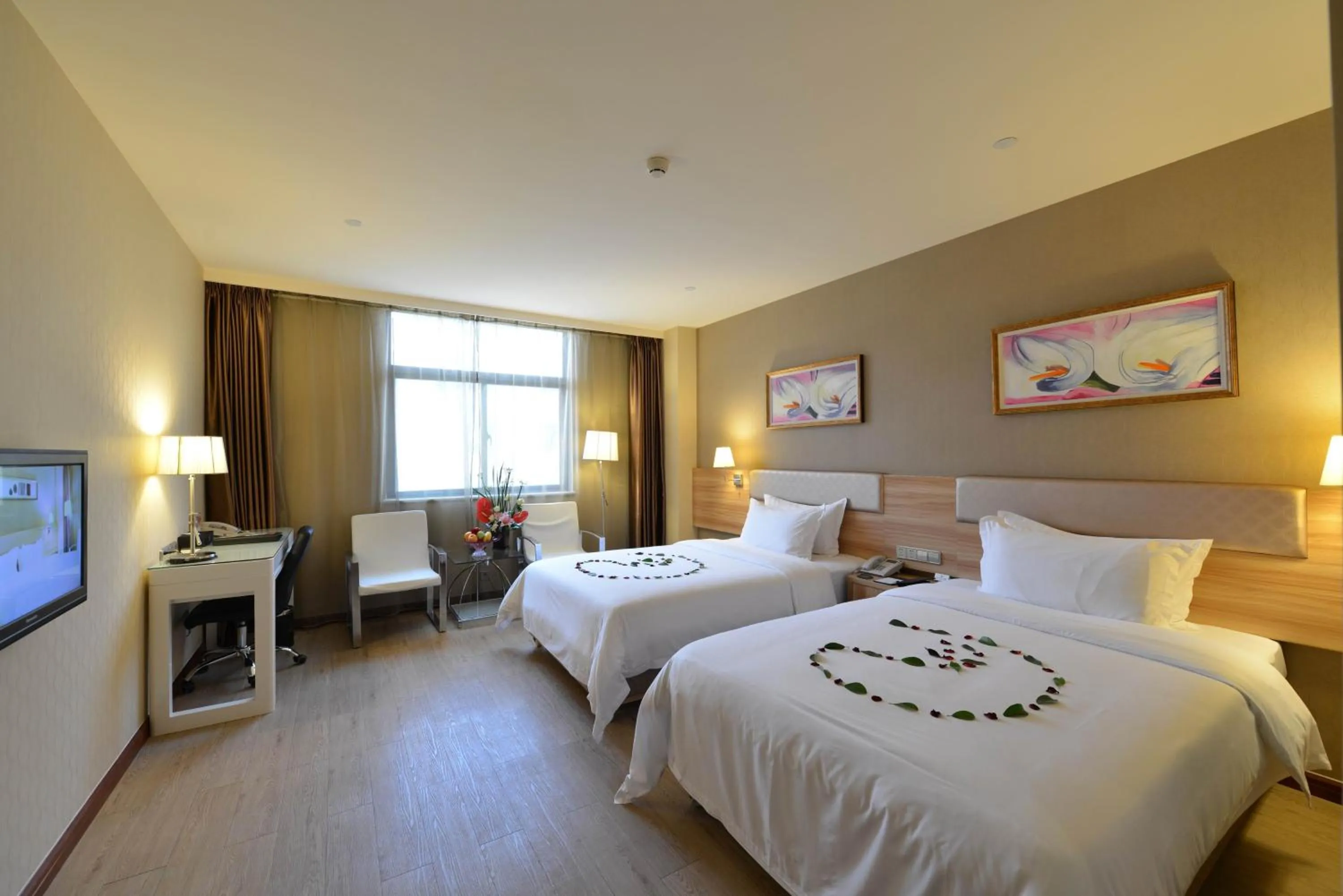 Property building, Bed in Dayi Yihao hotel
