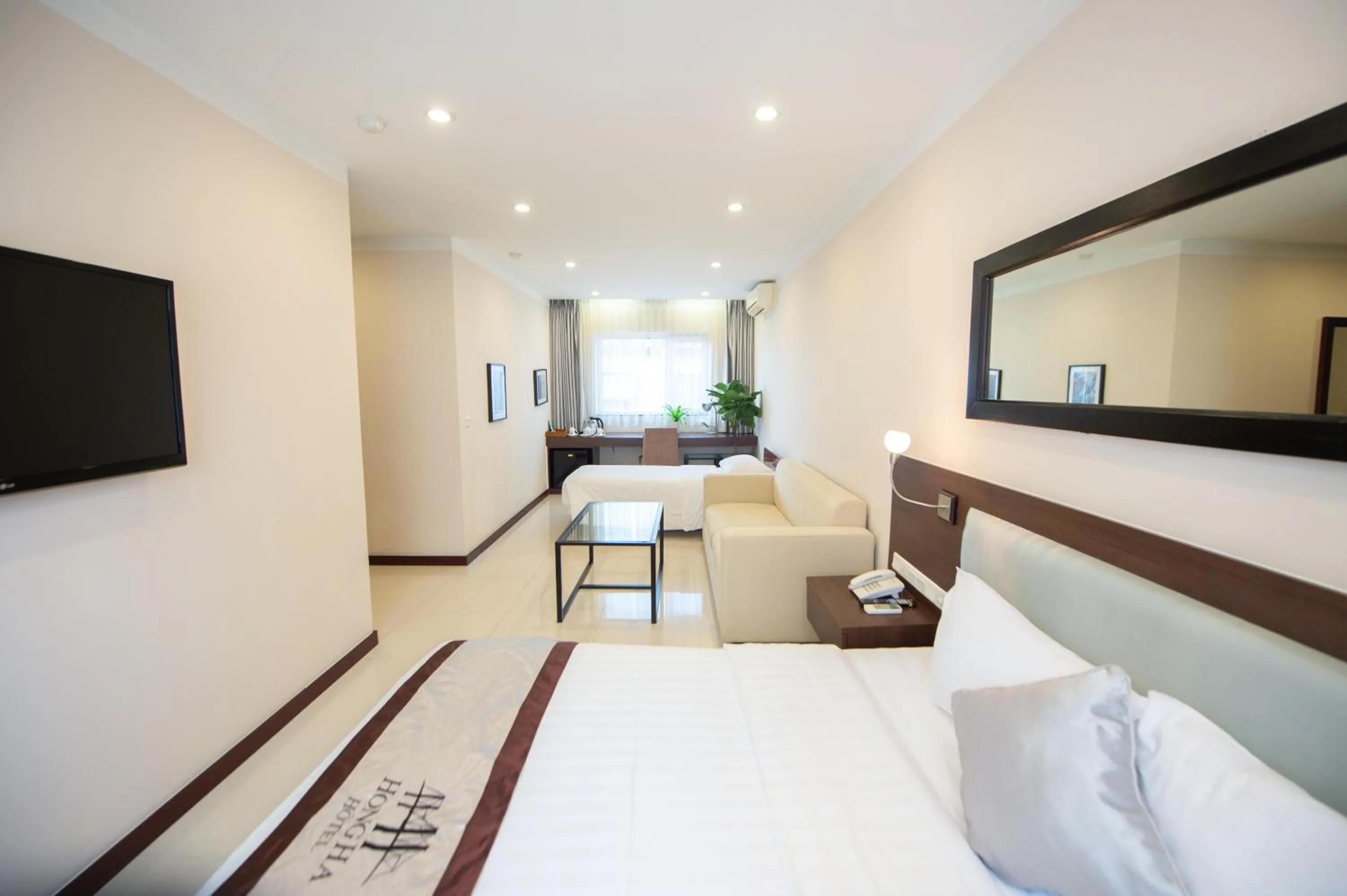 Photo of the whole room in Hong Ha Hotel