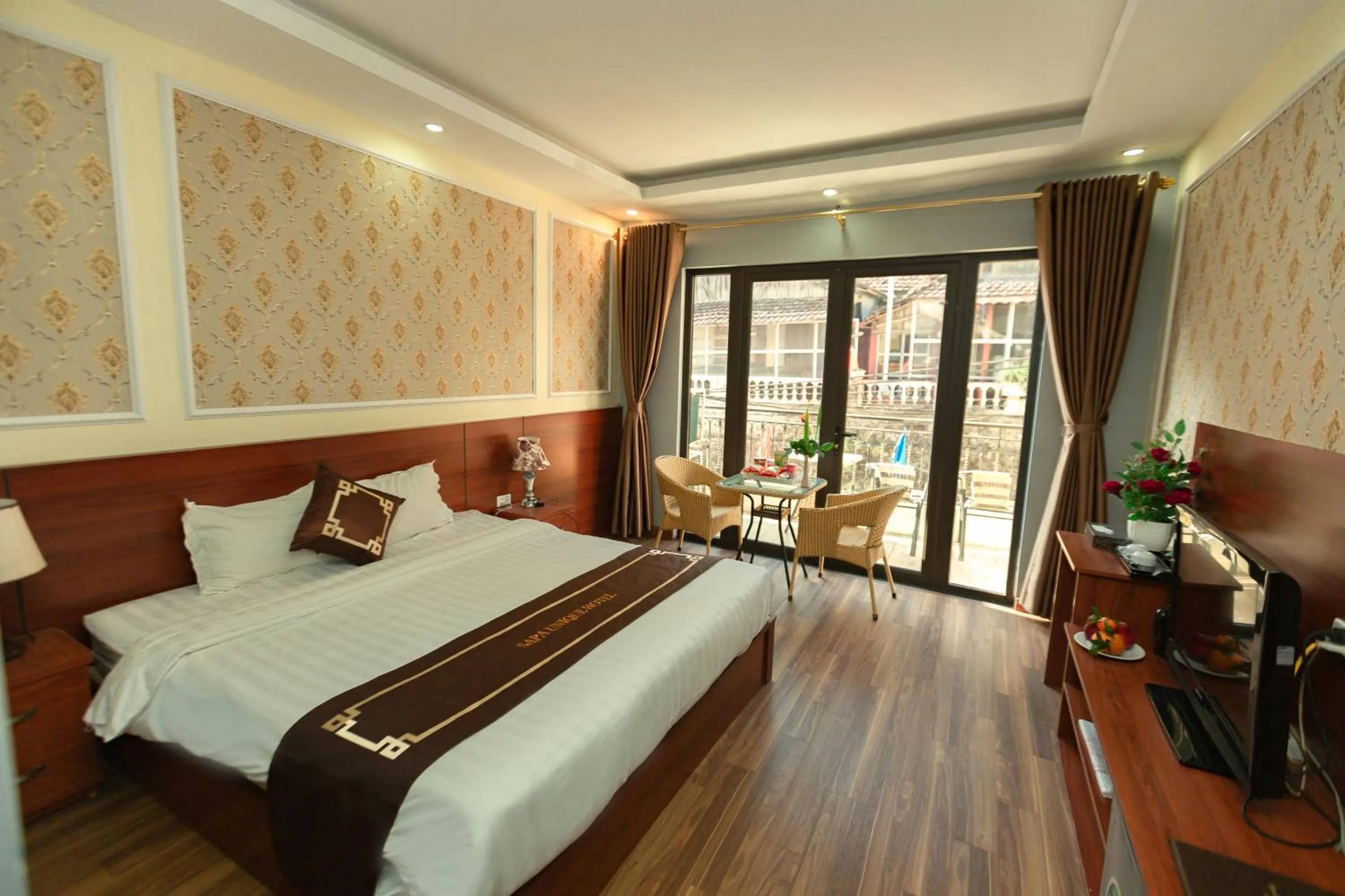 Bed in Sapa Unique Hotel