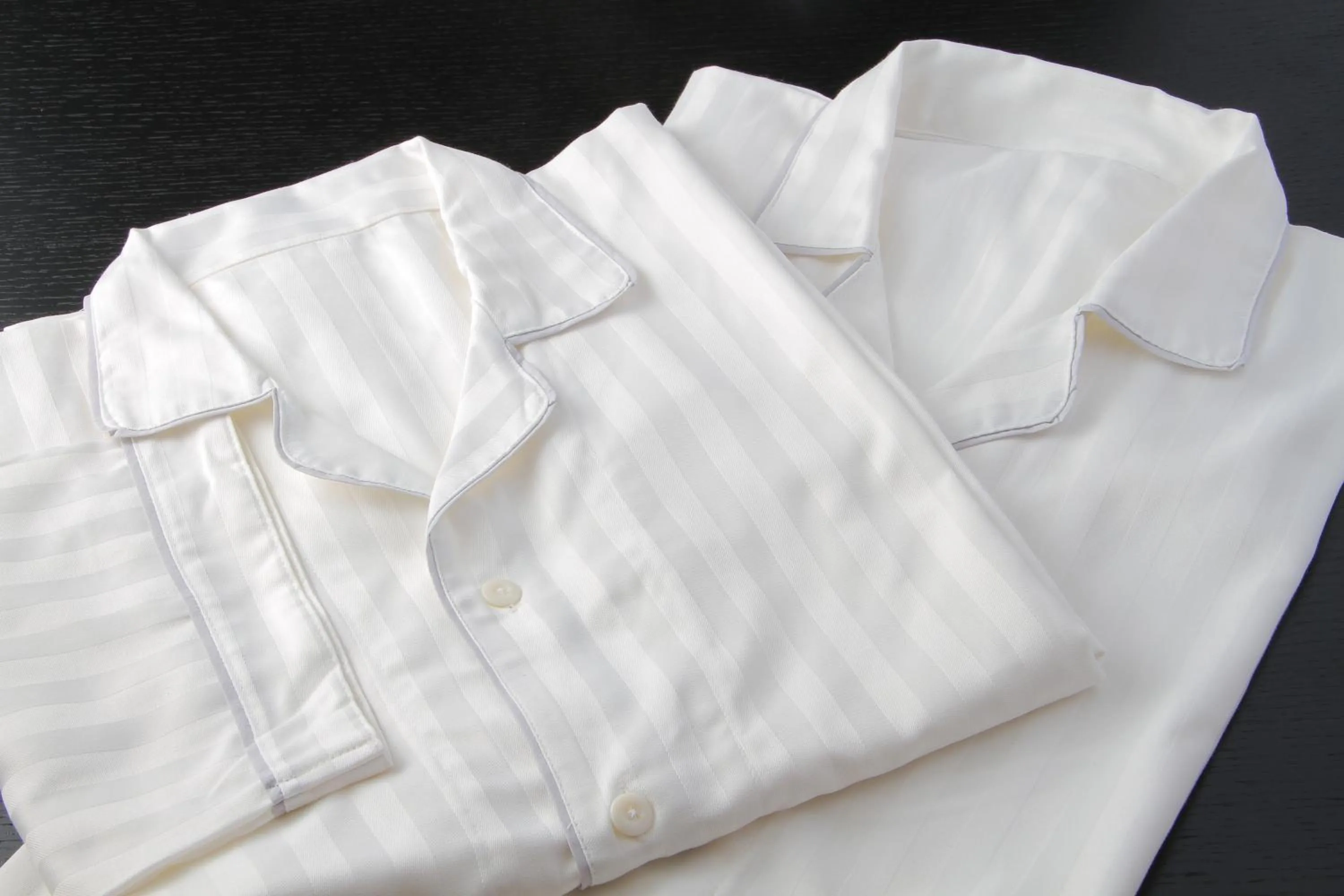 Bed in Kyoto Hana Hotel