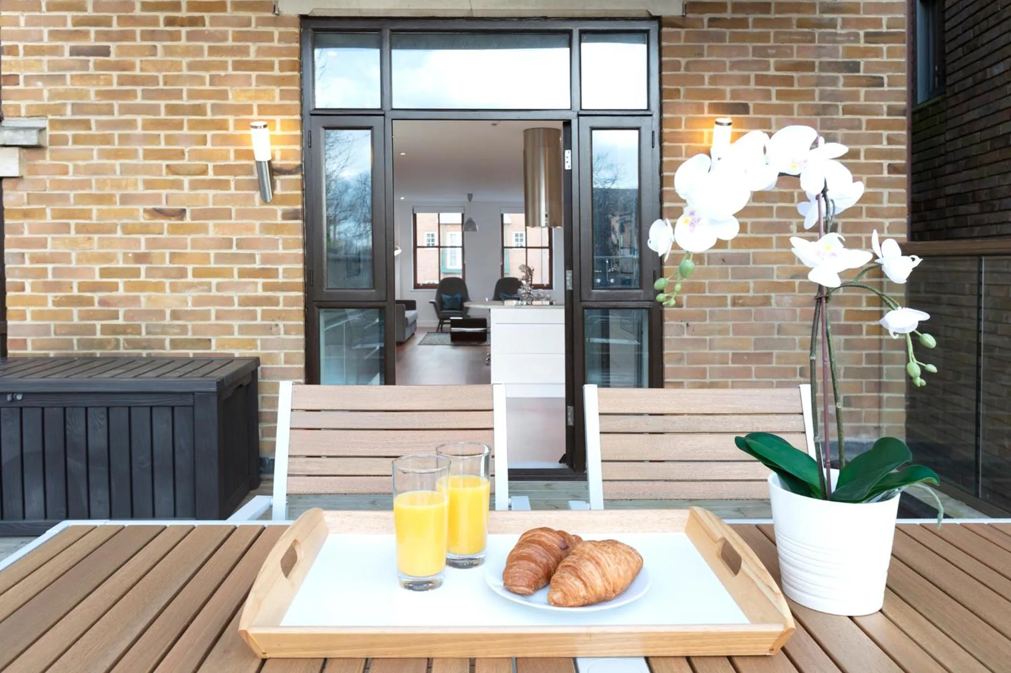 Hampden Apartments - The Charles