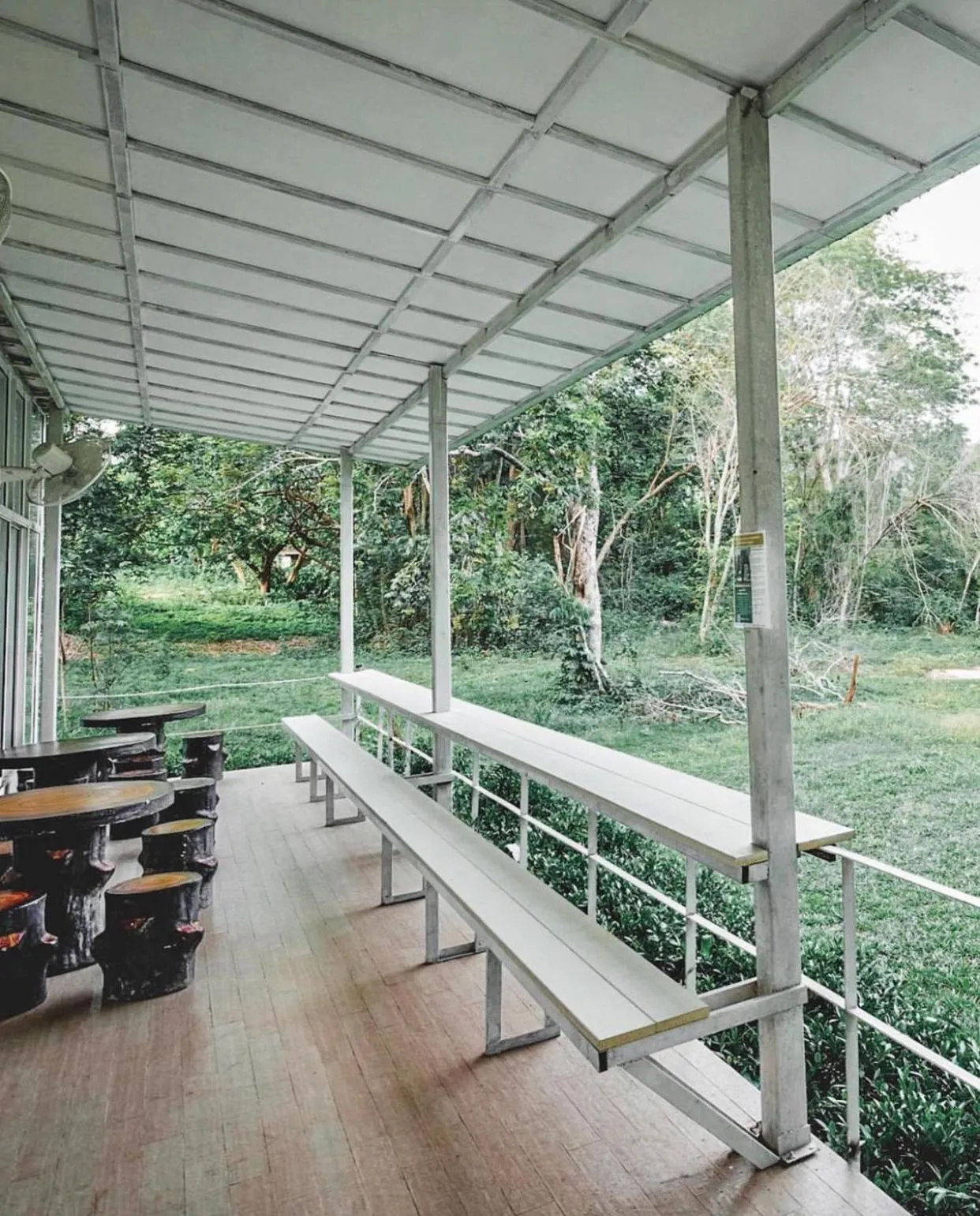 Sappraiwan Elephant Resort & Sanctuary