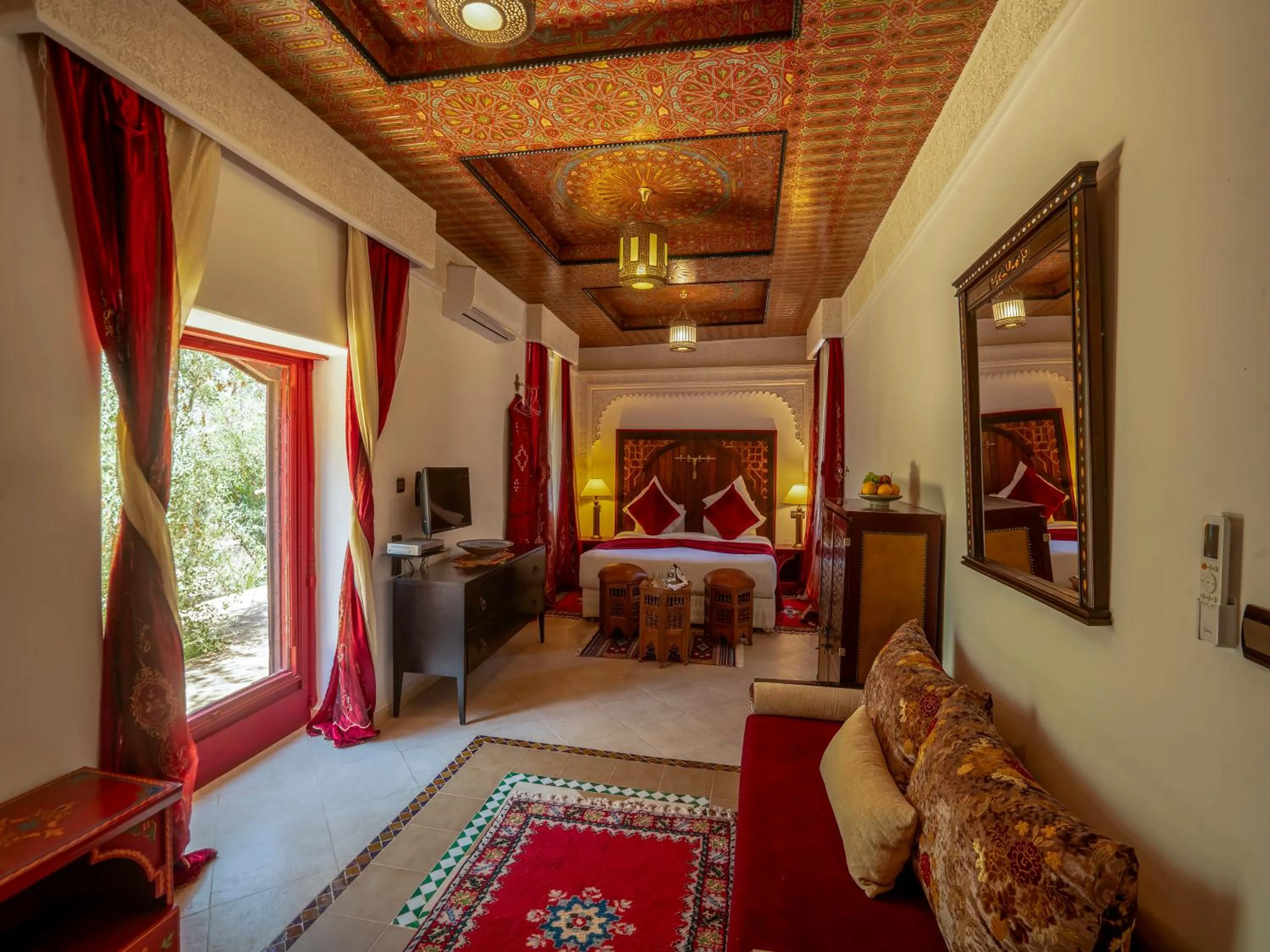 Photo of the whole room in Clé De Sol Riad & SPA