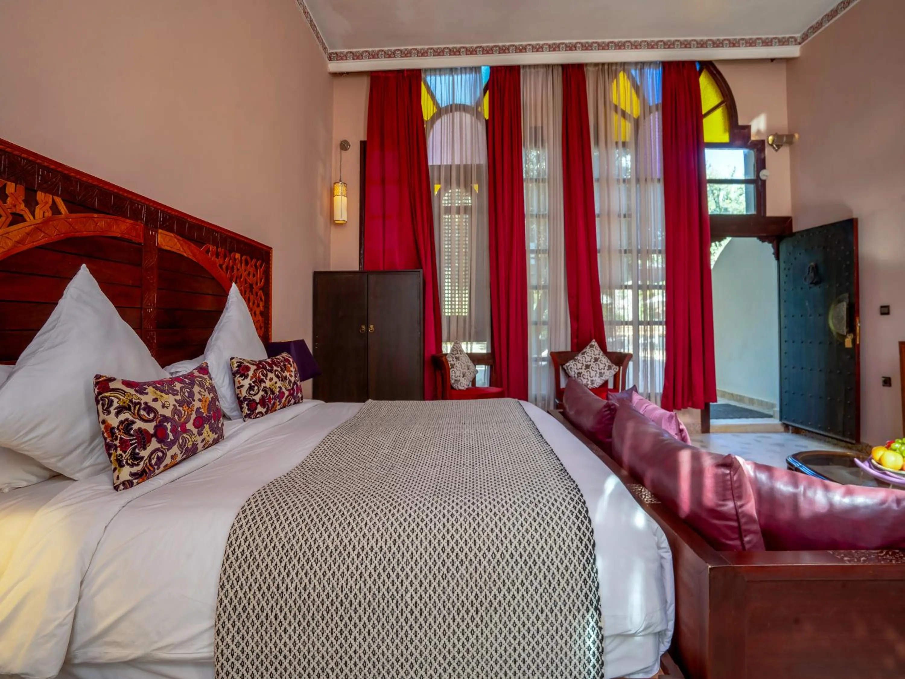 Bed in Clé De Sol Riad & SPA